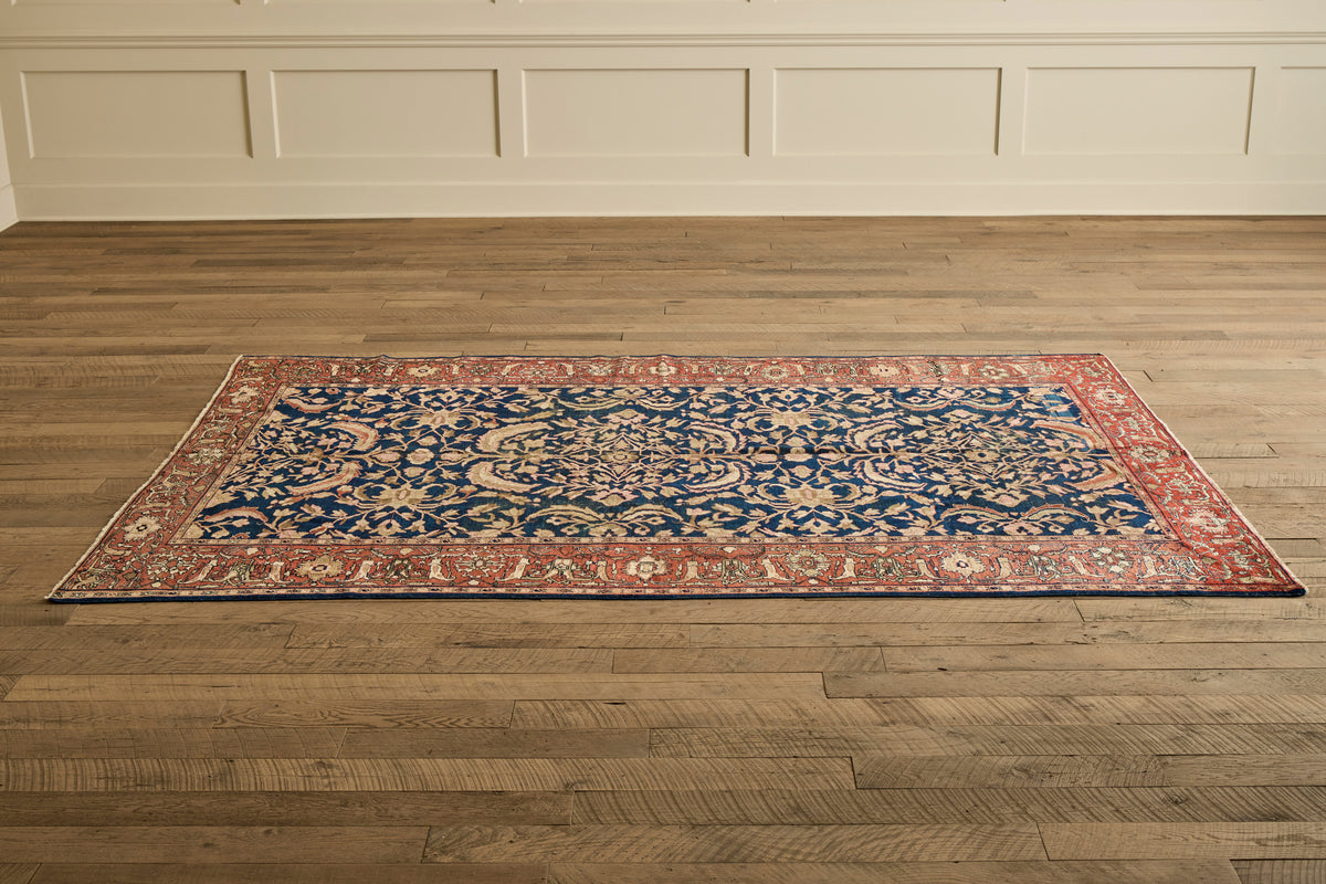Persian Mahal 6'9 X 10'