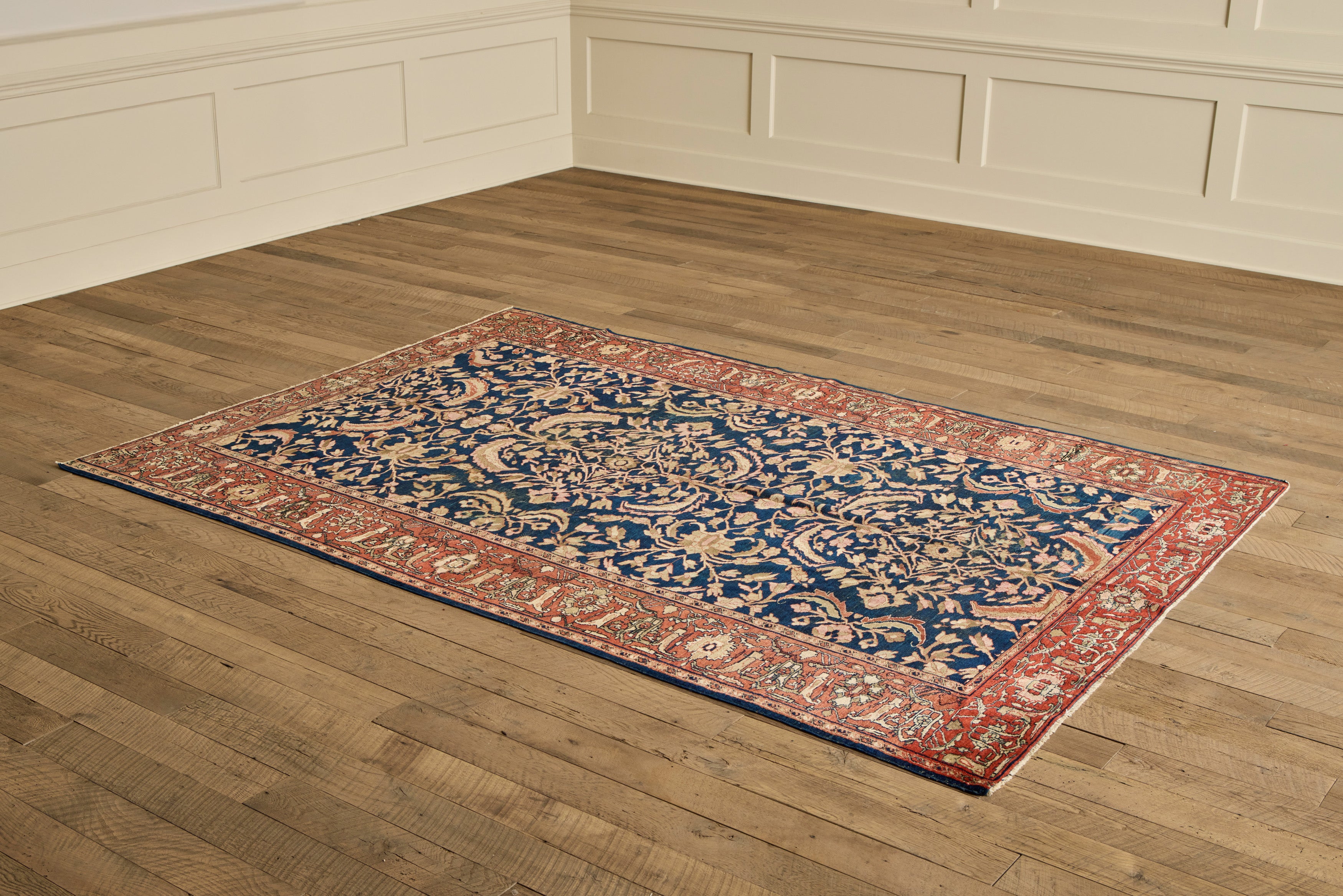 Persian Mahal 6'9 X 10'