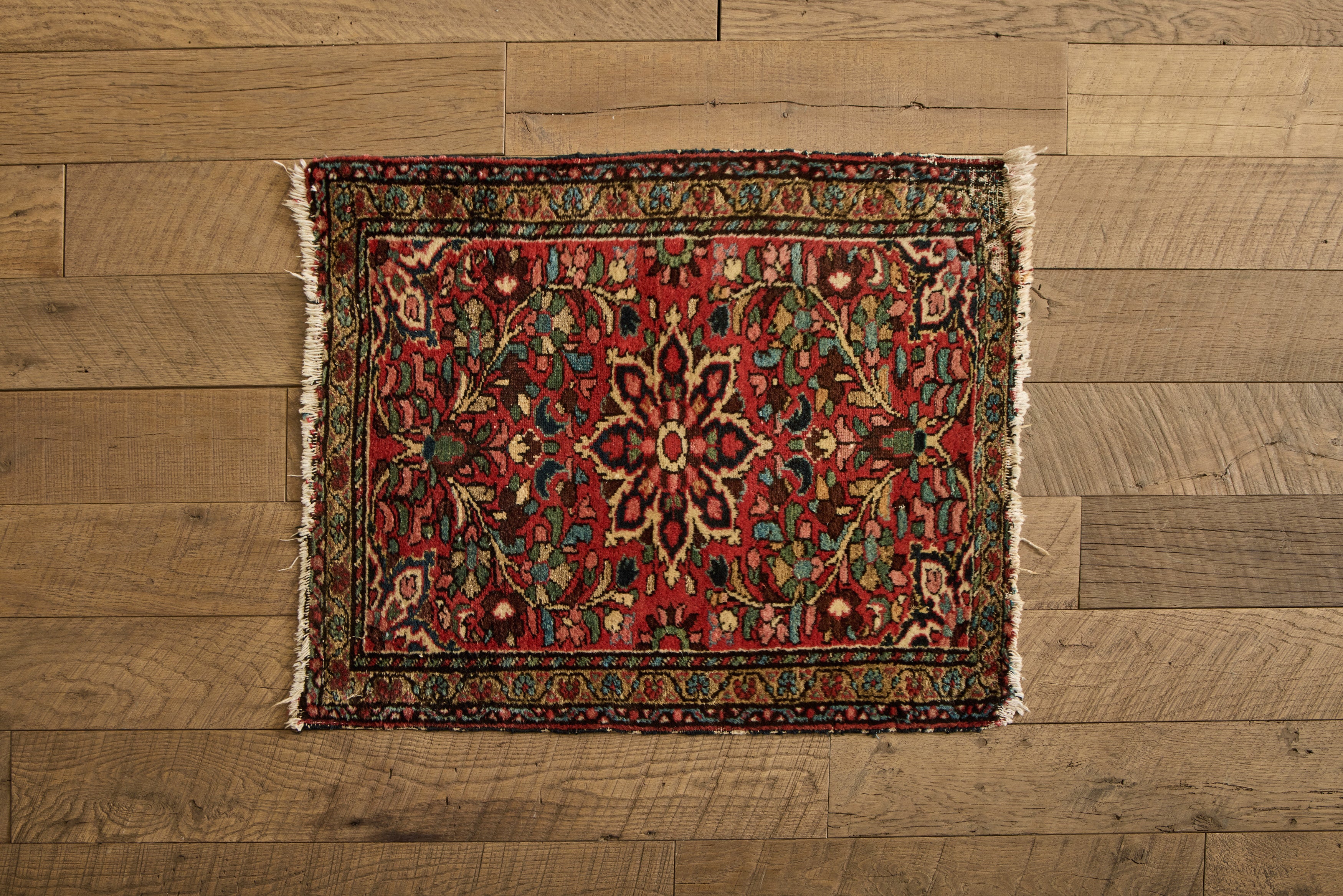 Persian Hamadan Scatter Rug 2’2 x 2’8