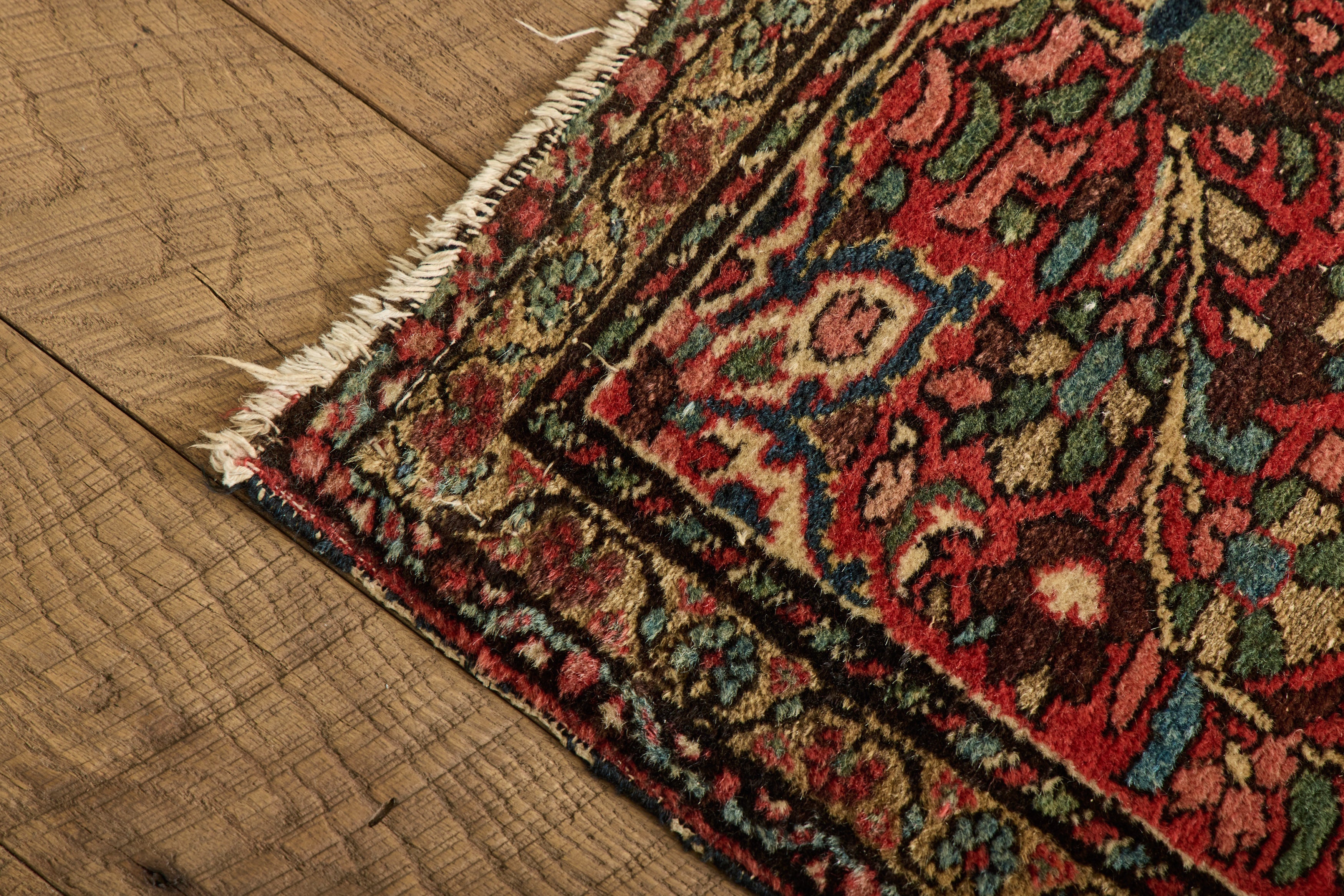 Persian Hamadan Scatter Rug 2’2 x 2’8