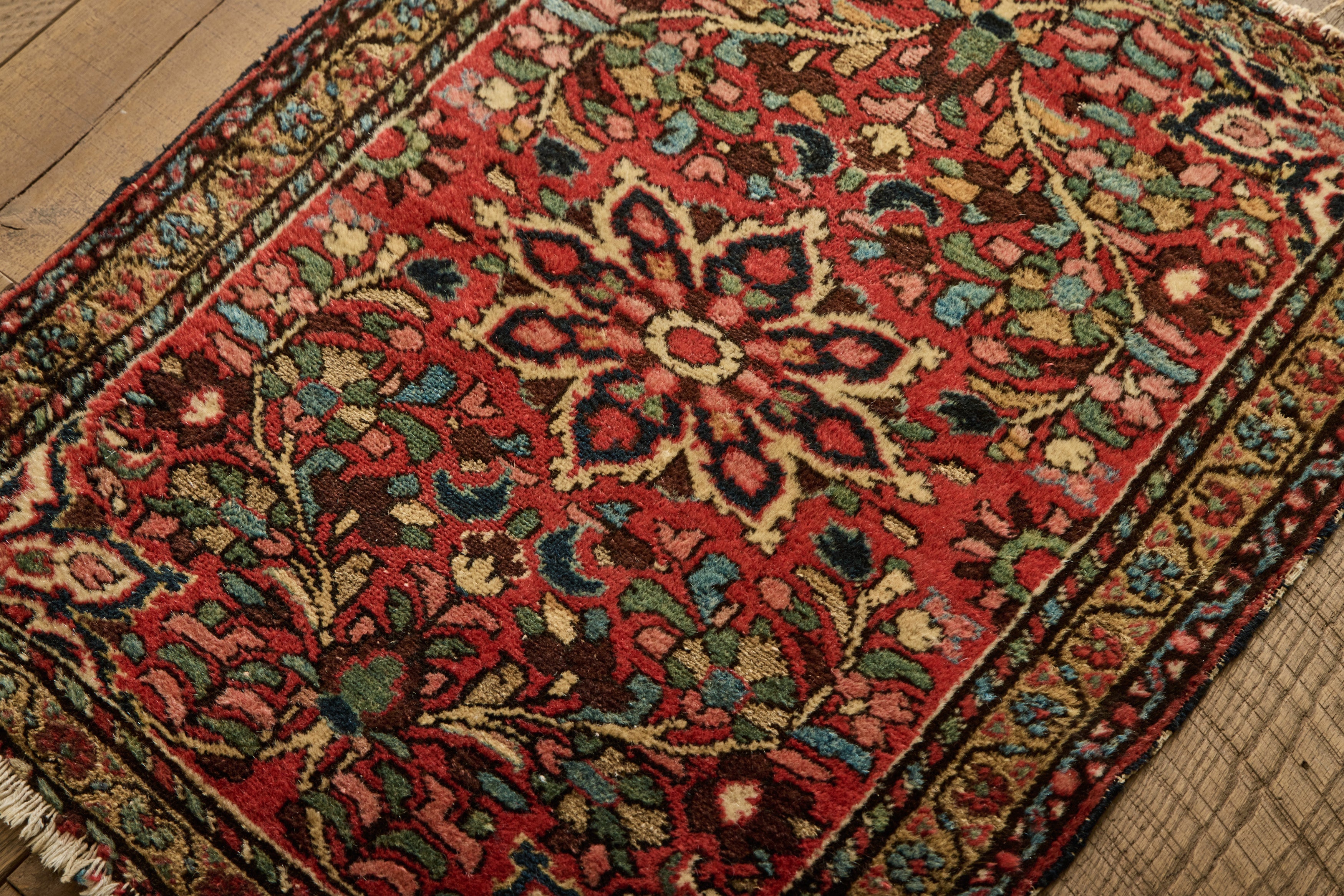 Persian Hamadan Scatter Rug 2’2 x 2’8