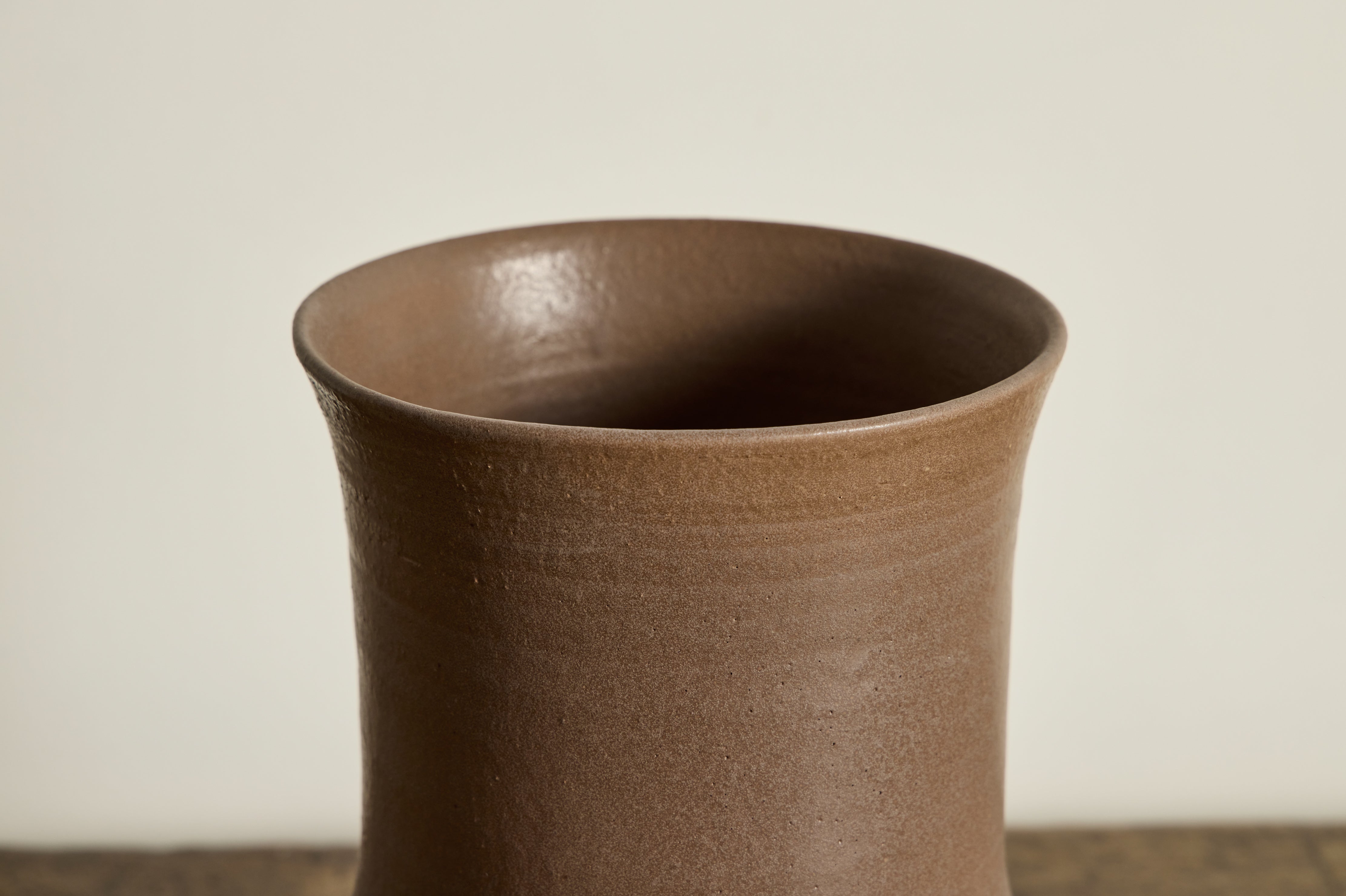 Ceramic Vase in Mocha