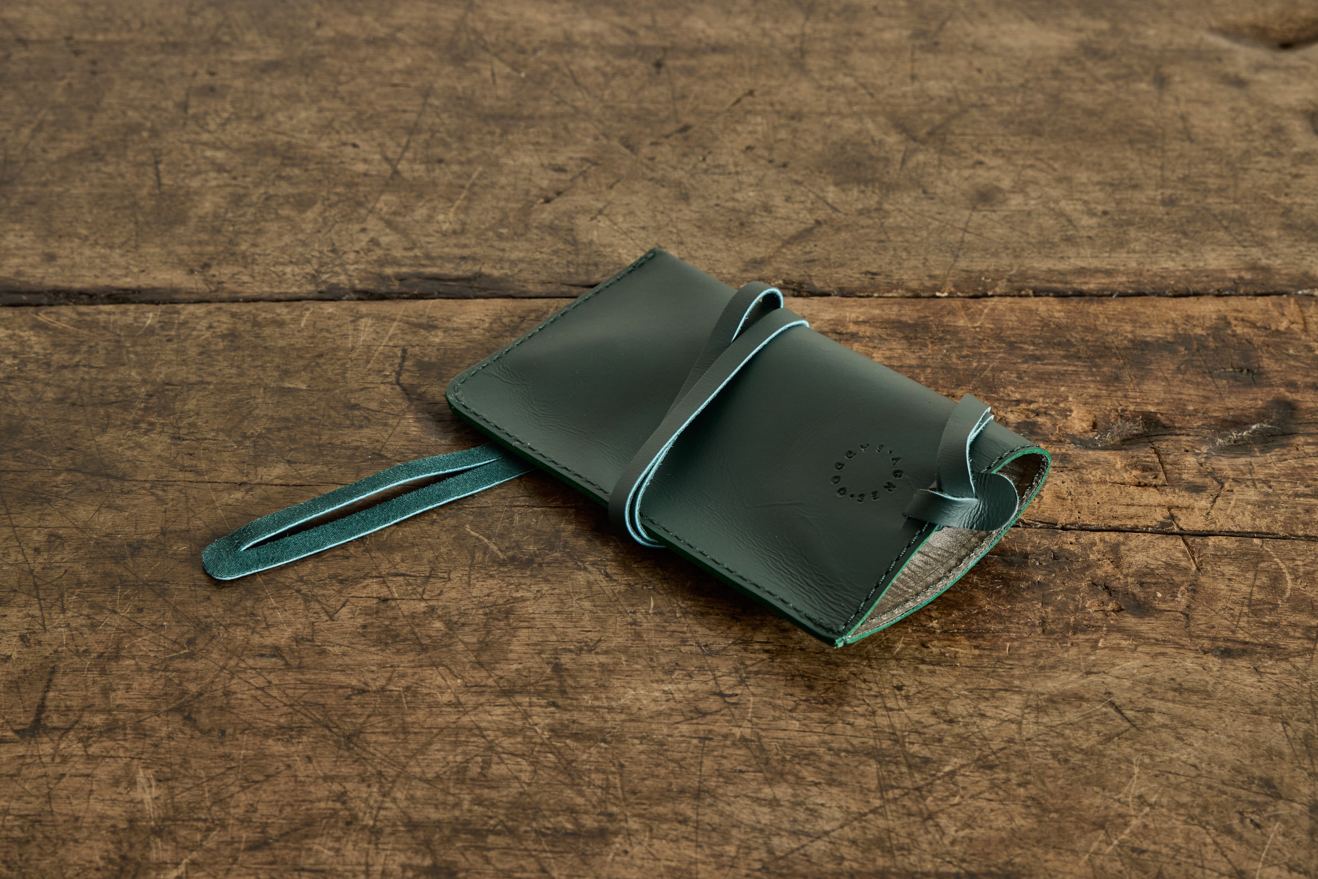 Eyeglasses/Phone Sac in Forest Mellow