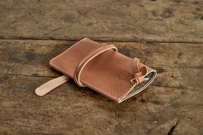 Eyeglasses/Phone Sac in Honey