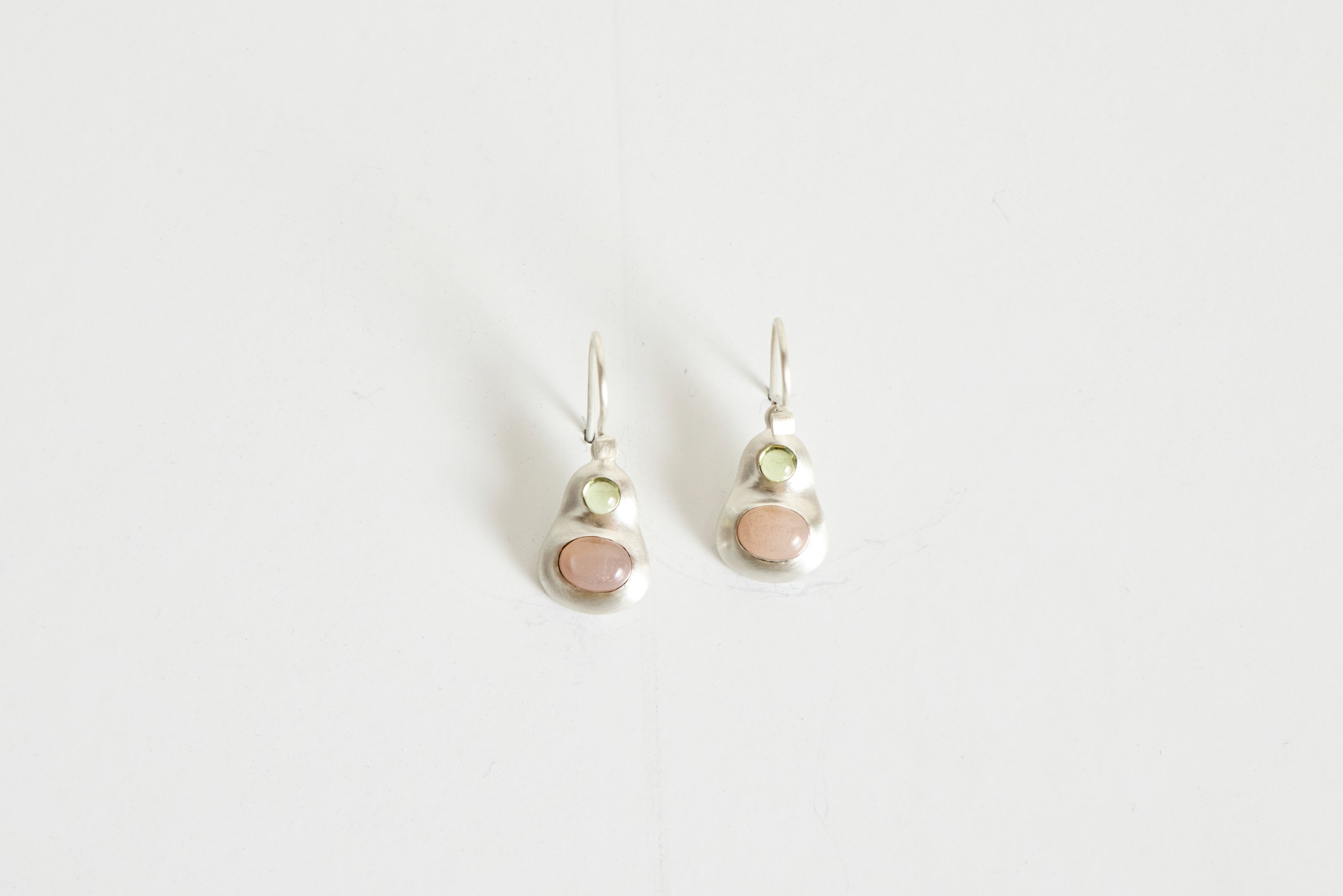Pair of Chromatic Earrings