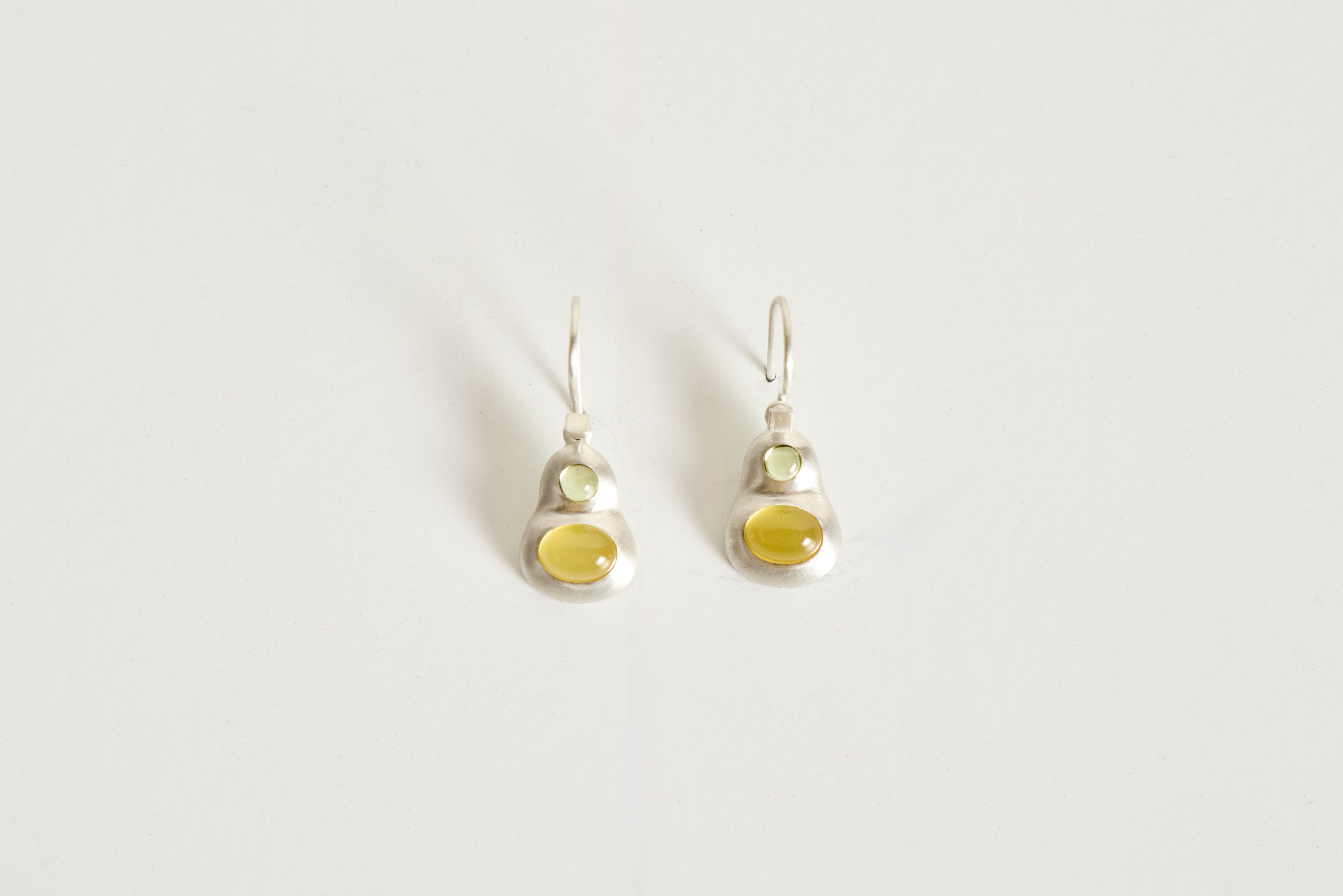 Pair of Chromatic Earrings