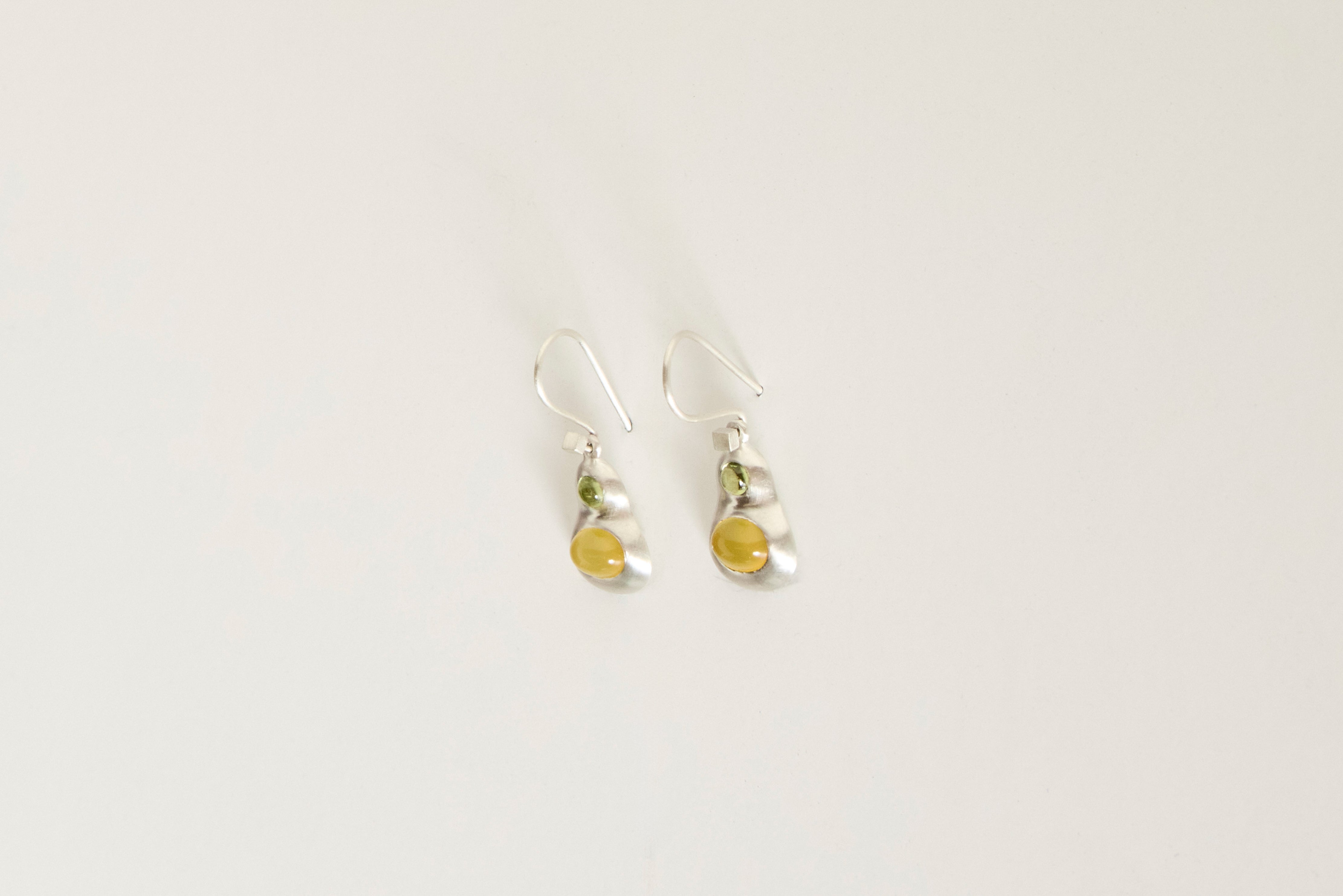 Pair of Chromatic Earrings