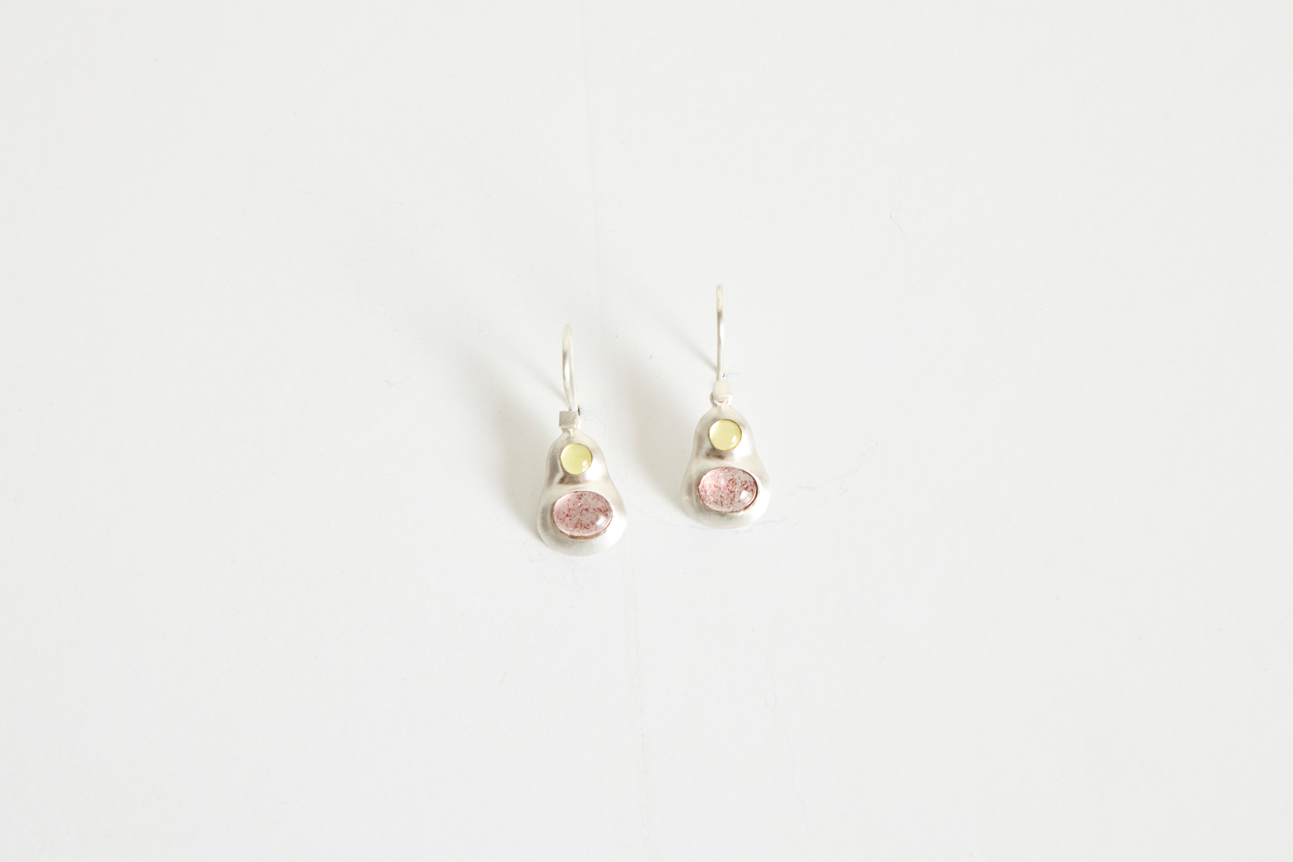 Pair of Chromatic Earrings