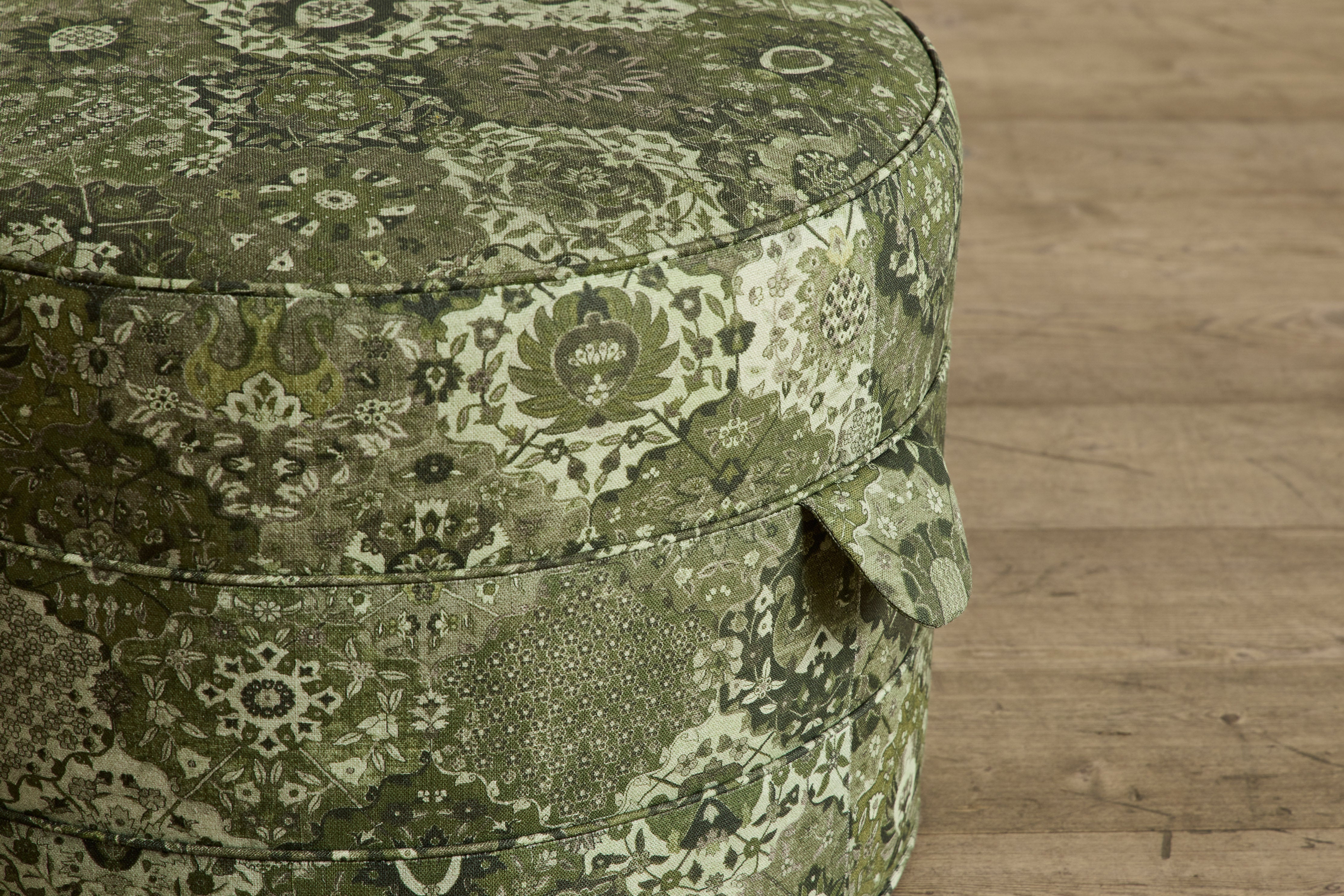 Round Hassock, 24"