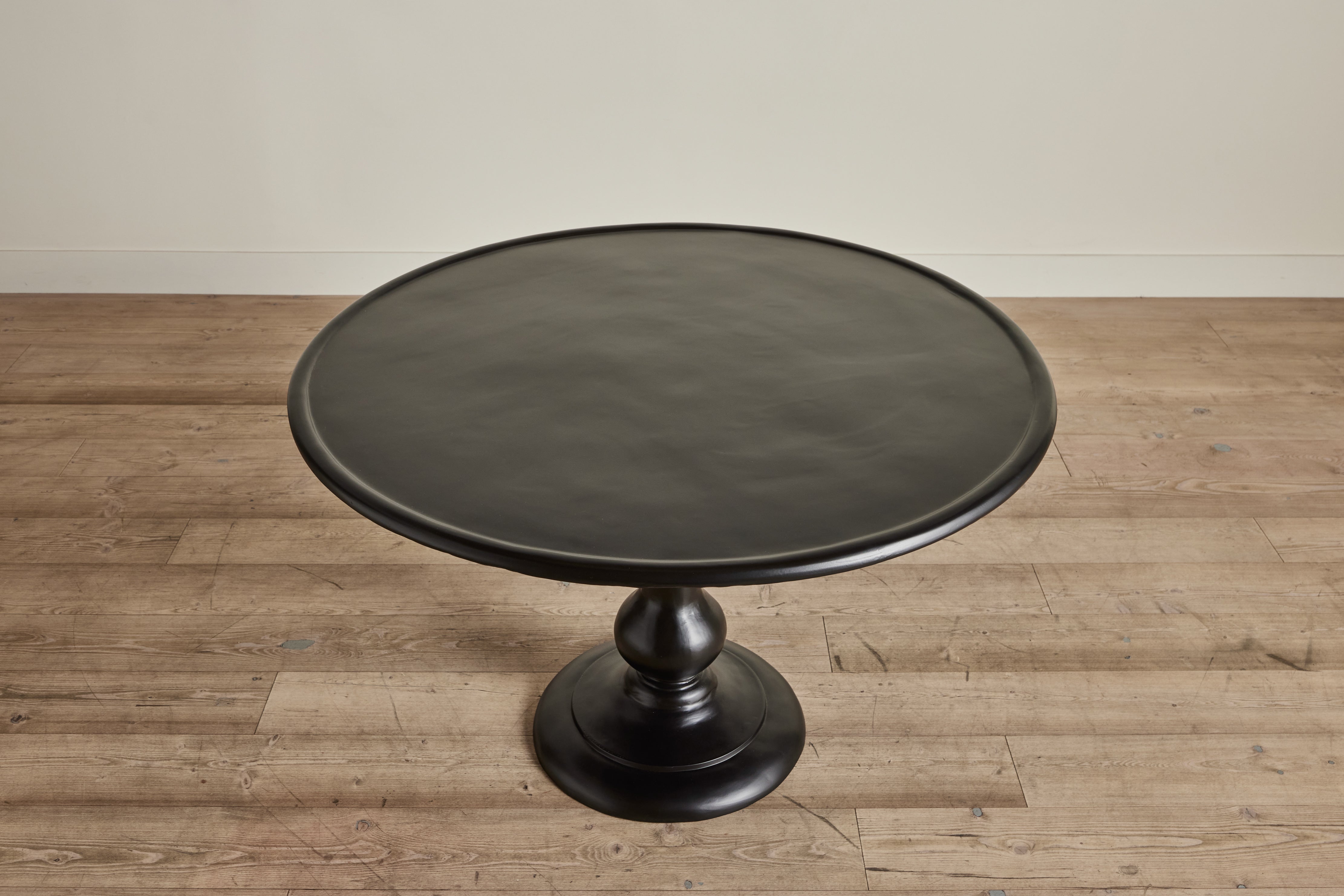 Windsor Dining Table - In Stock
