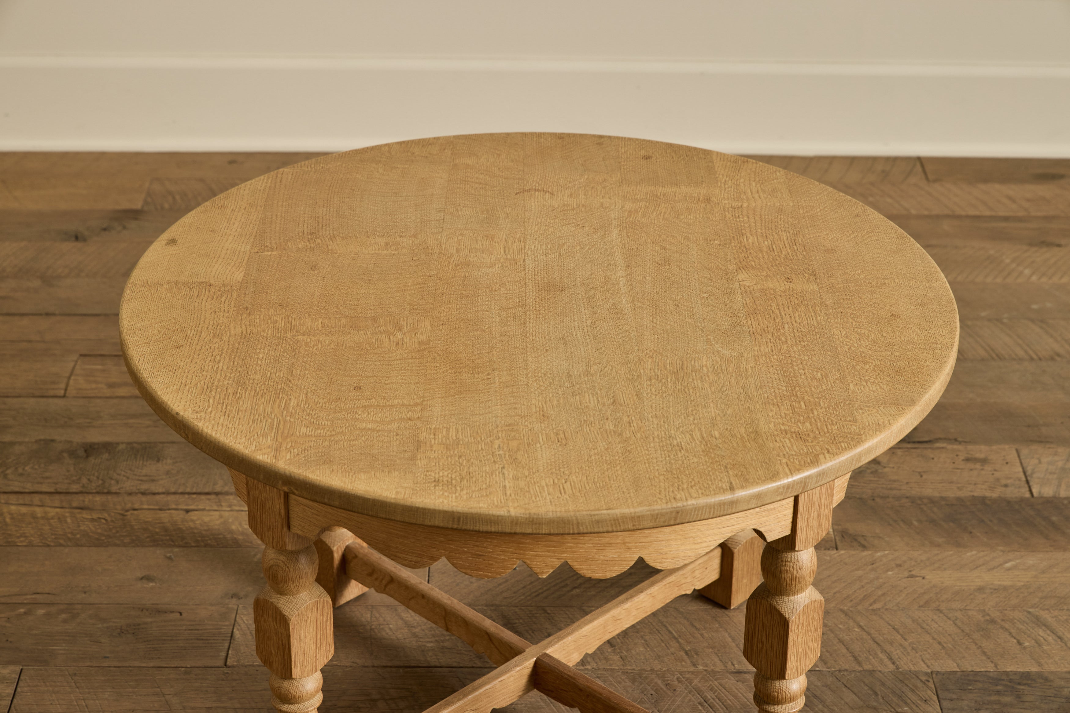 Kjaernulf Round Oak Side Table