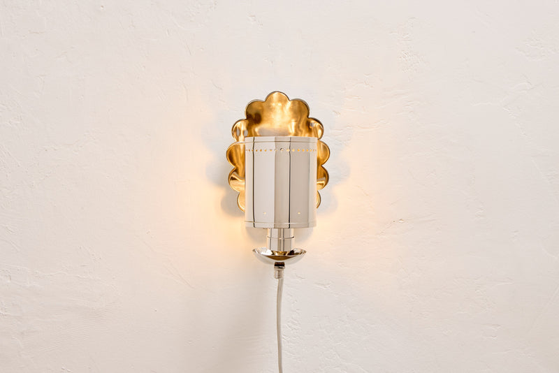 Scallop Sconce Shield