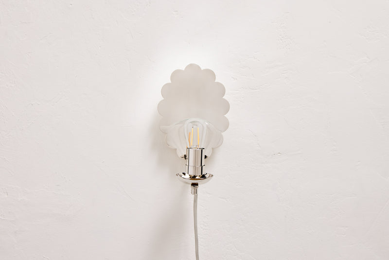 Scallop Sconce, Plug-In