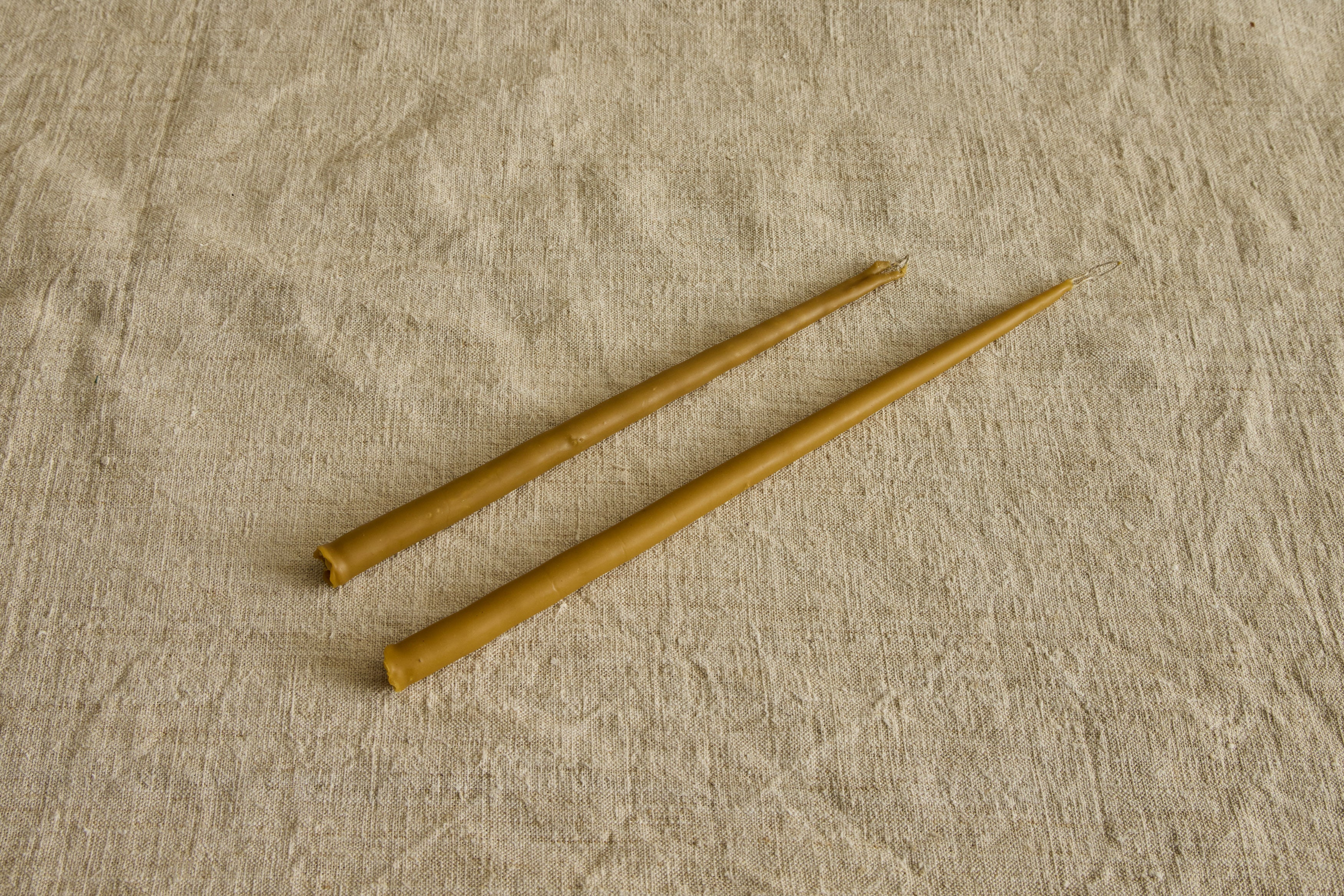 Collepino Tapered Beeswax Candle in Large