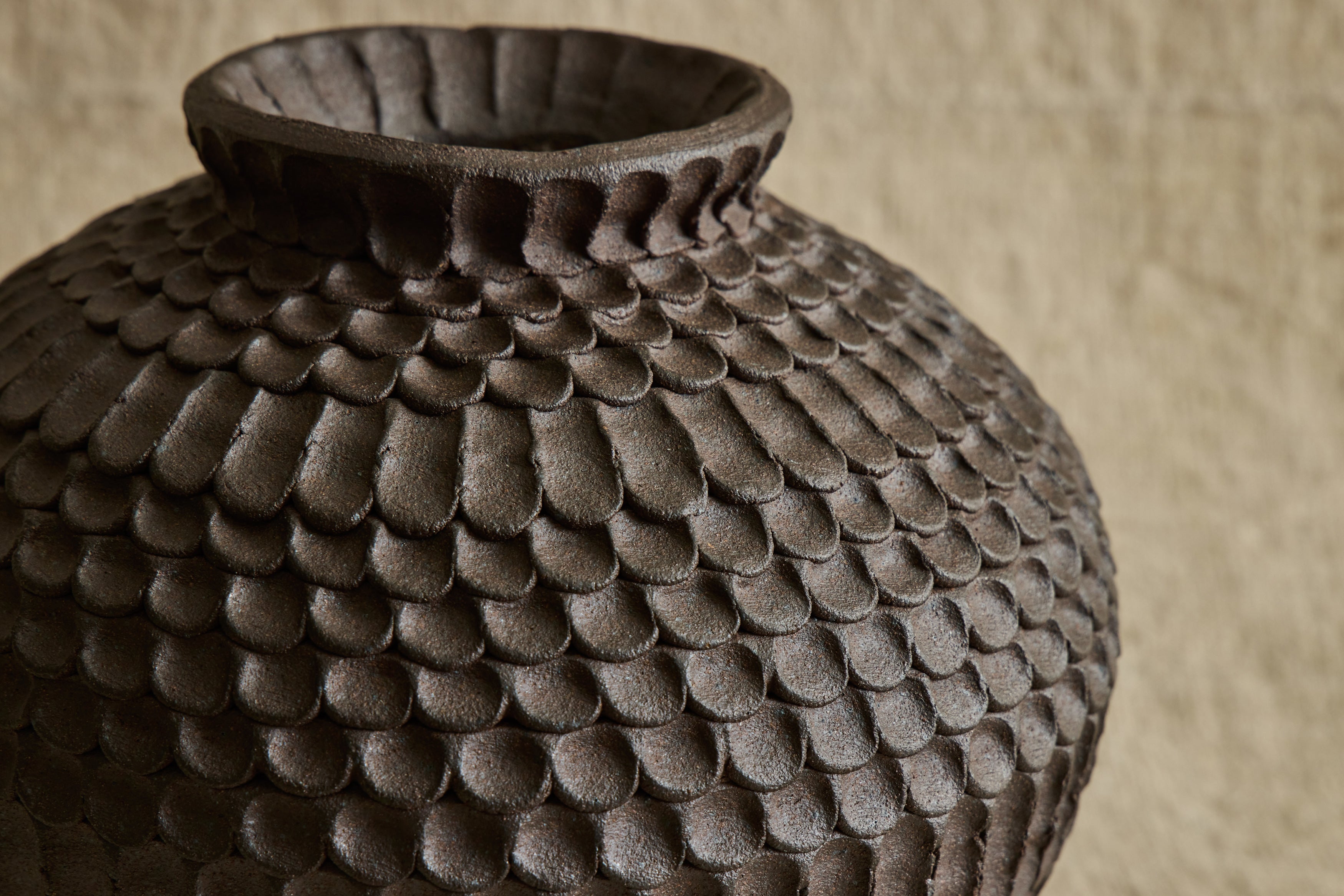 Katuk Vase, Medium