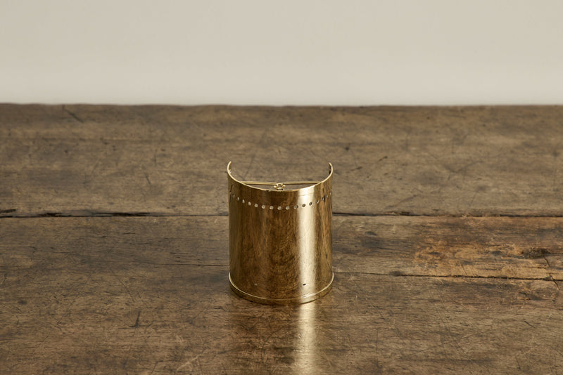 Scallop Sconce Shield