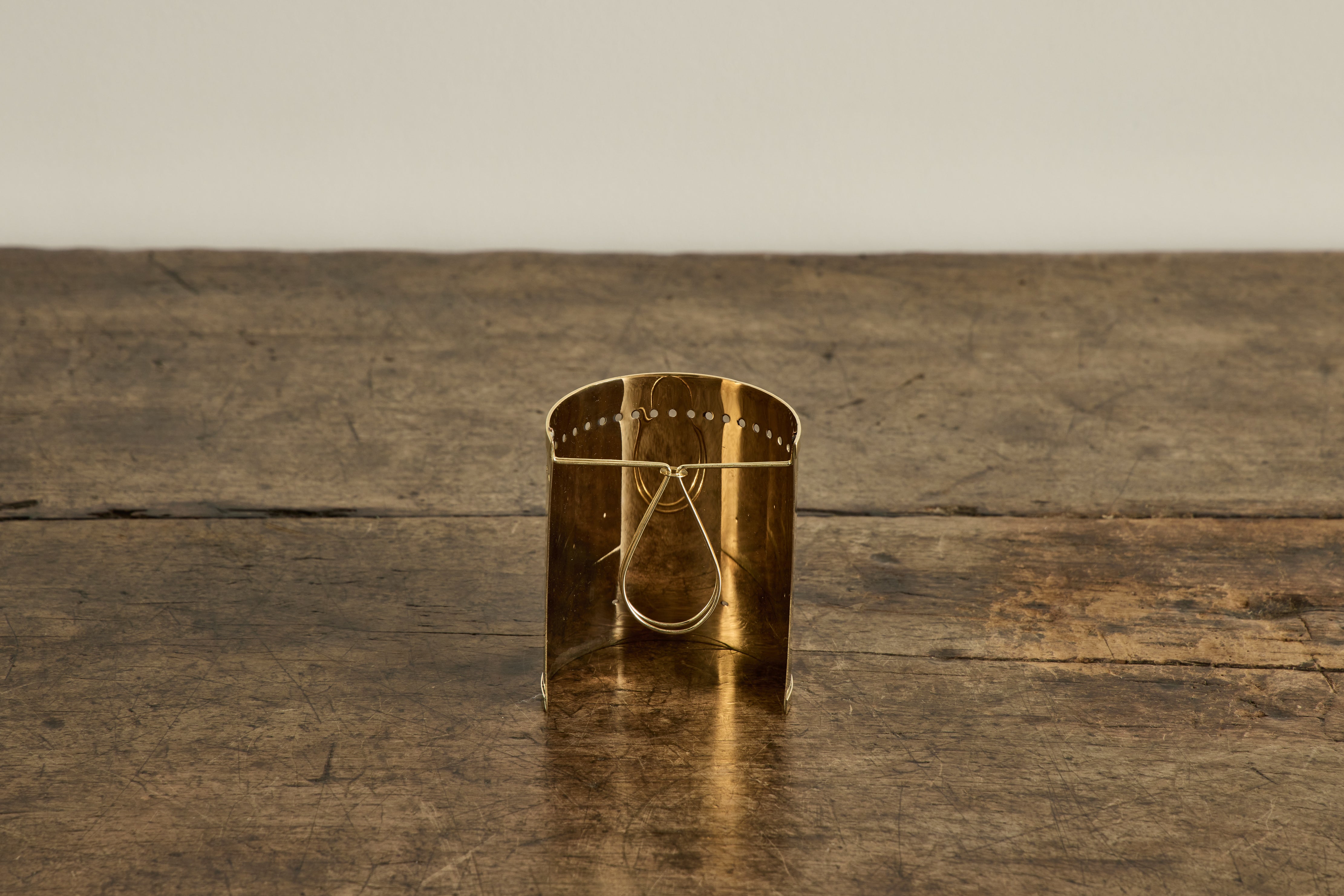 Scallop Sconce Shield