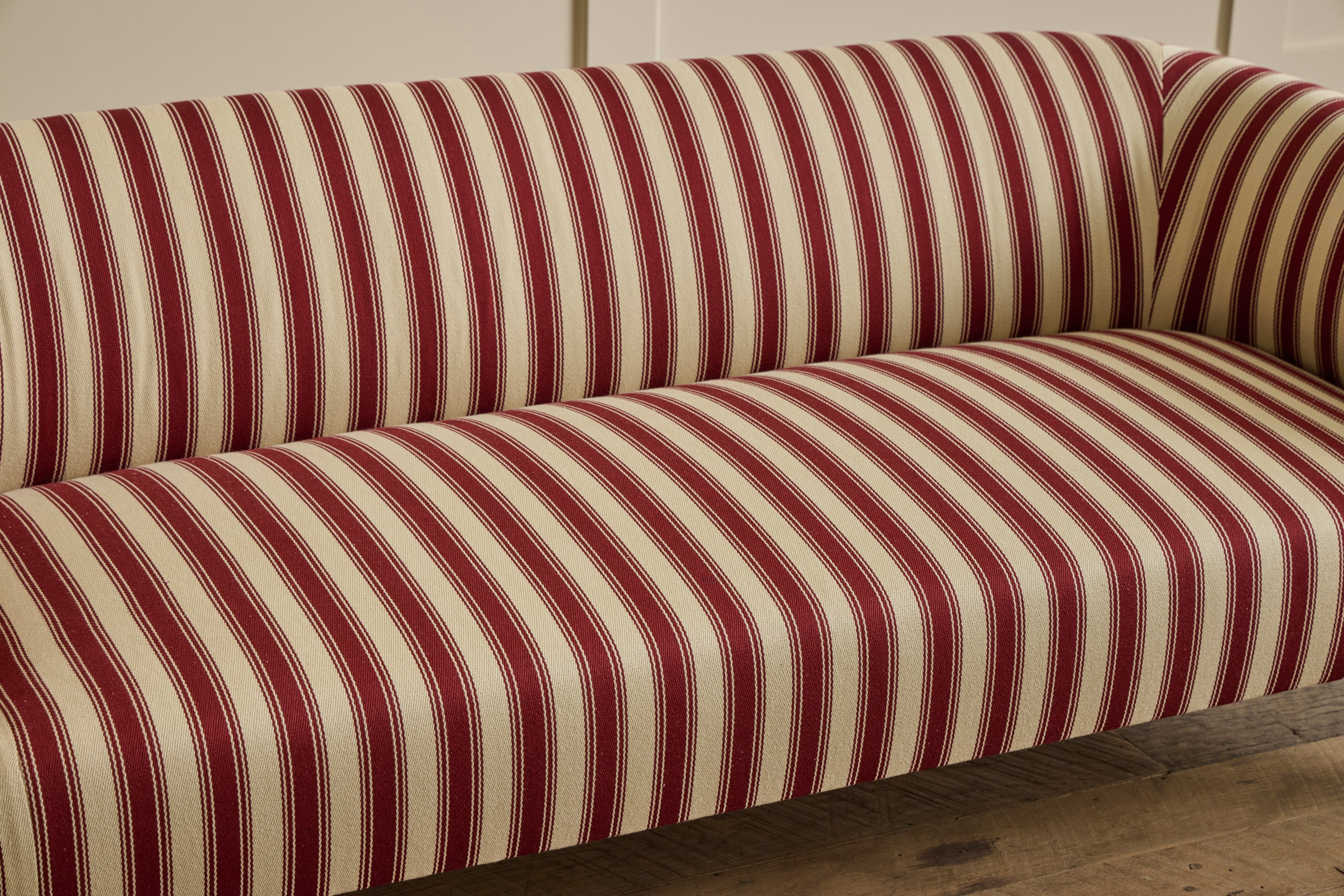 Low Back Settee, 72"
