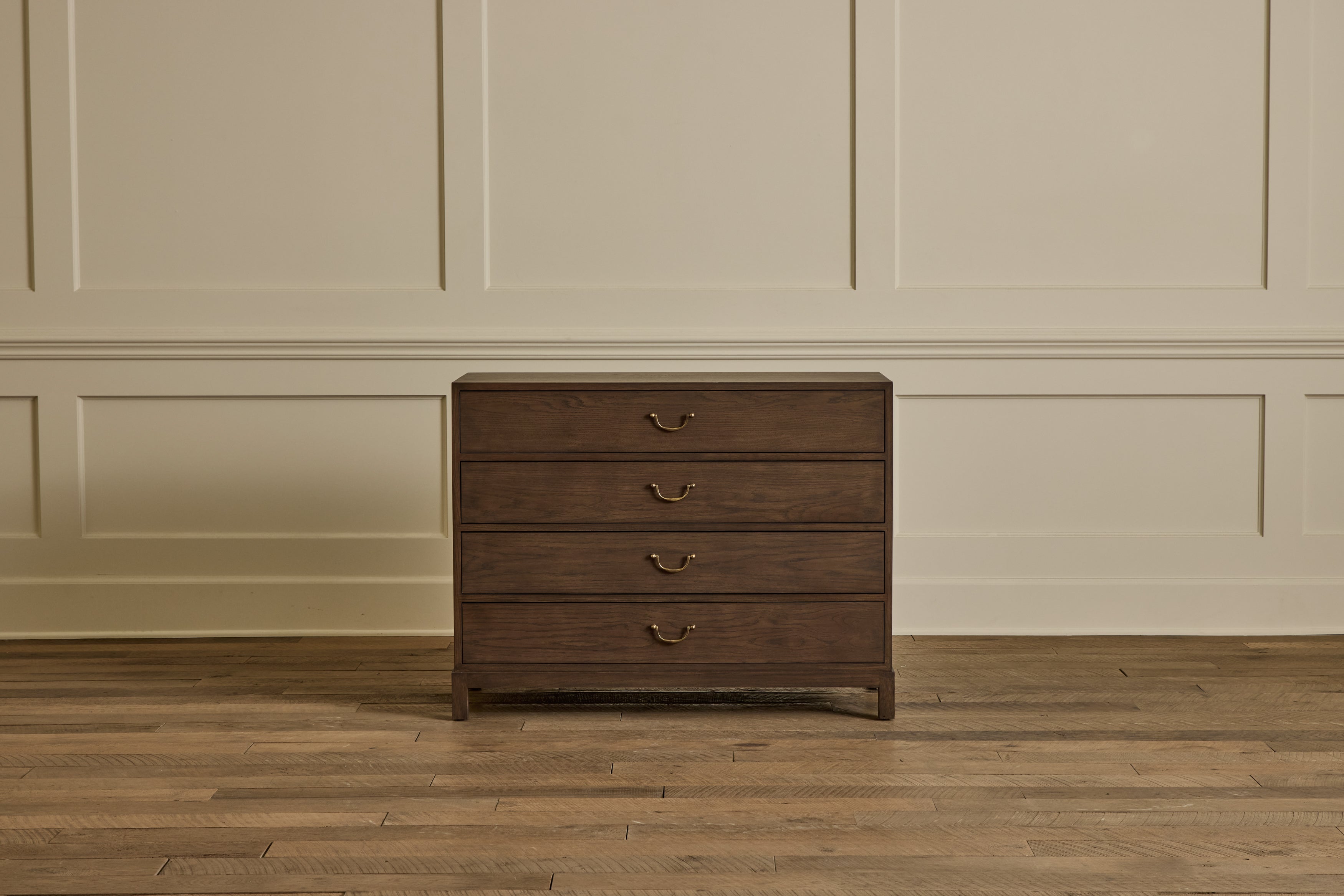 Campaign Dresser, 42"