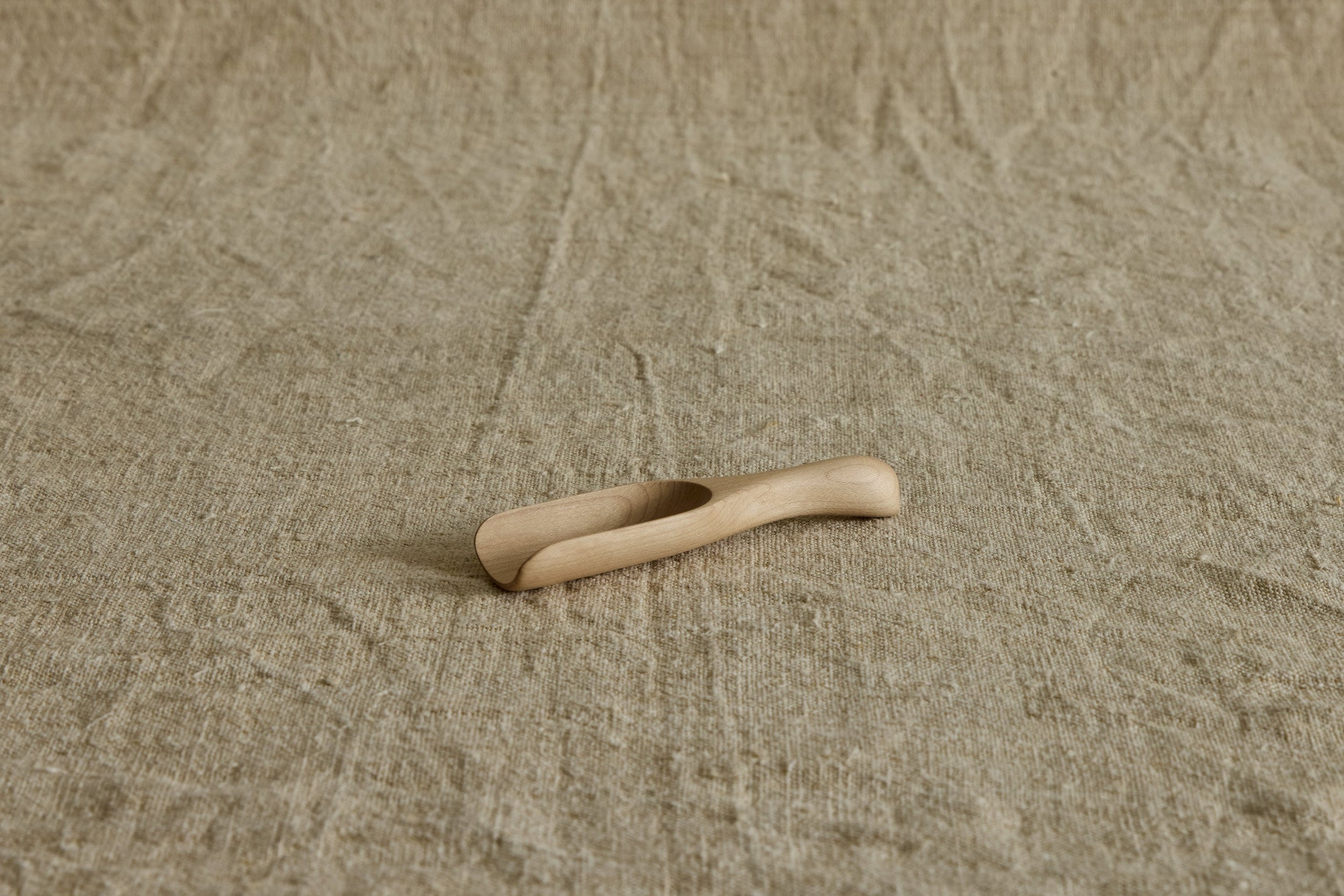Maple Wood Small Tea Scoop, 5"