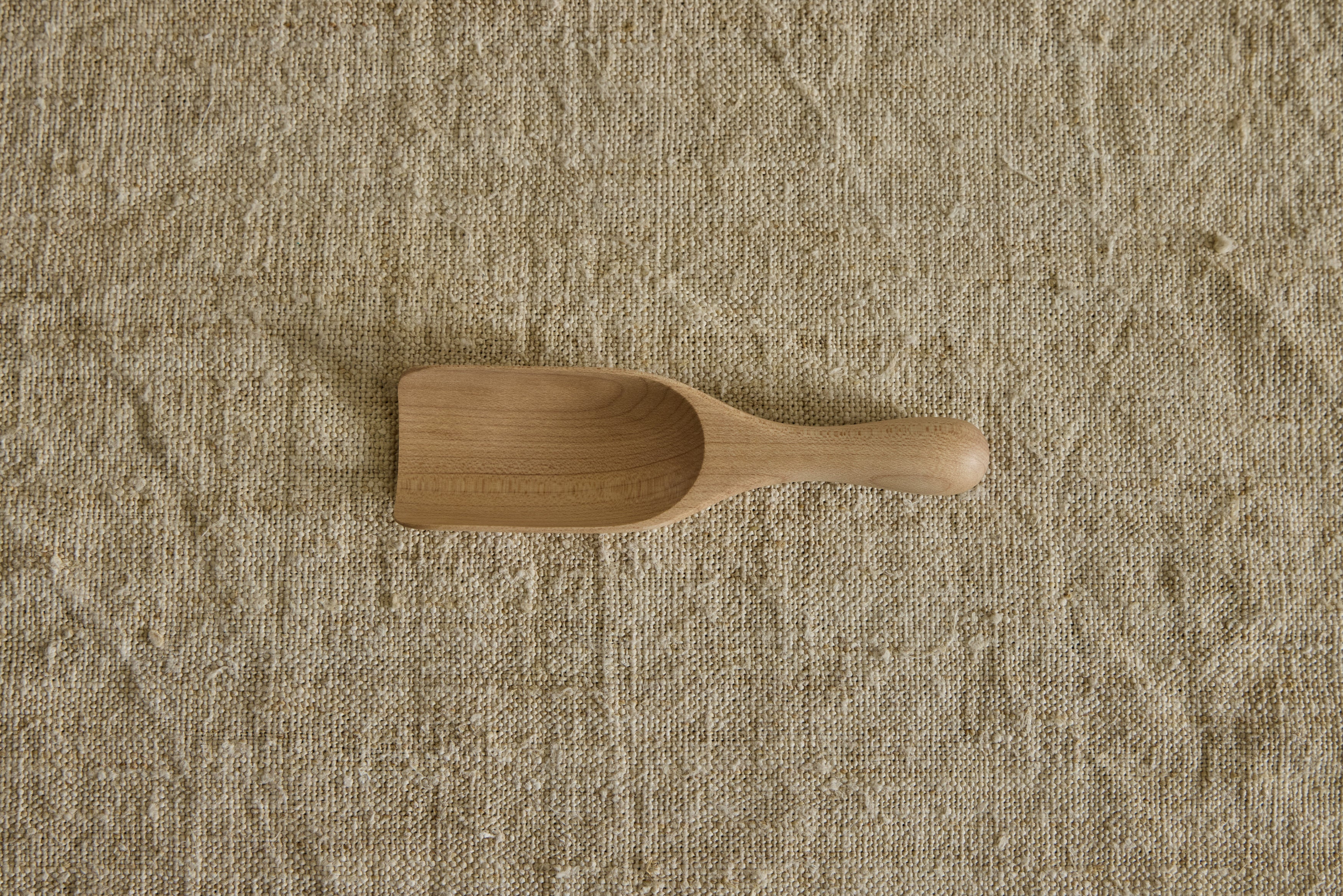 Maple Wood Small Tea Scoop, 5"