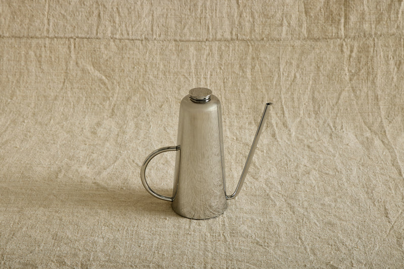 Dripless Oil Can