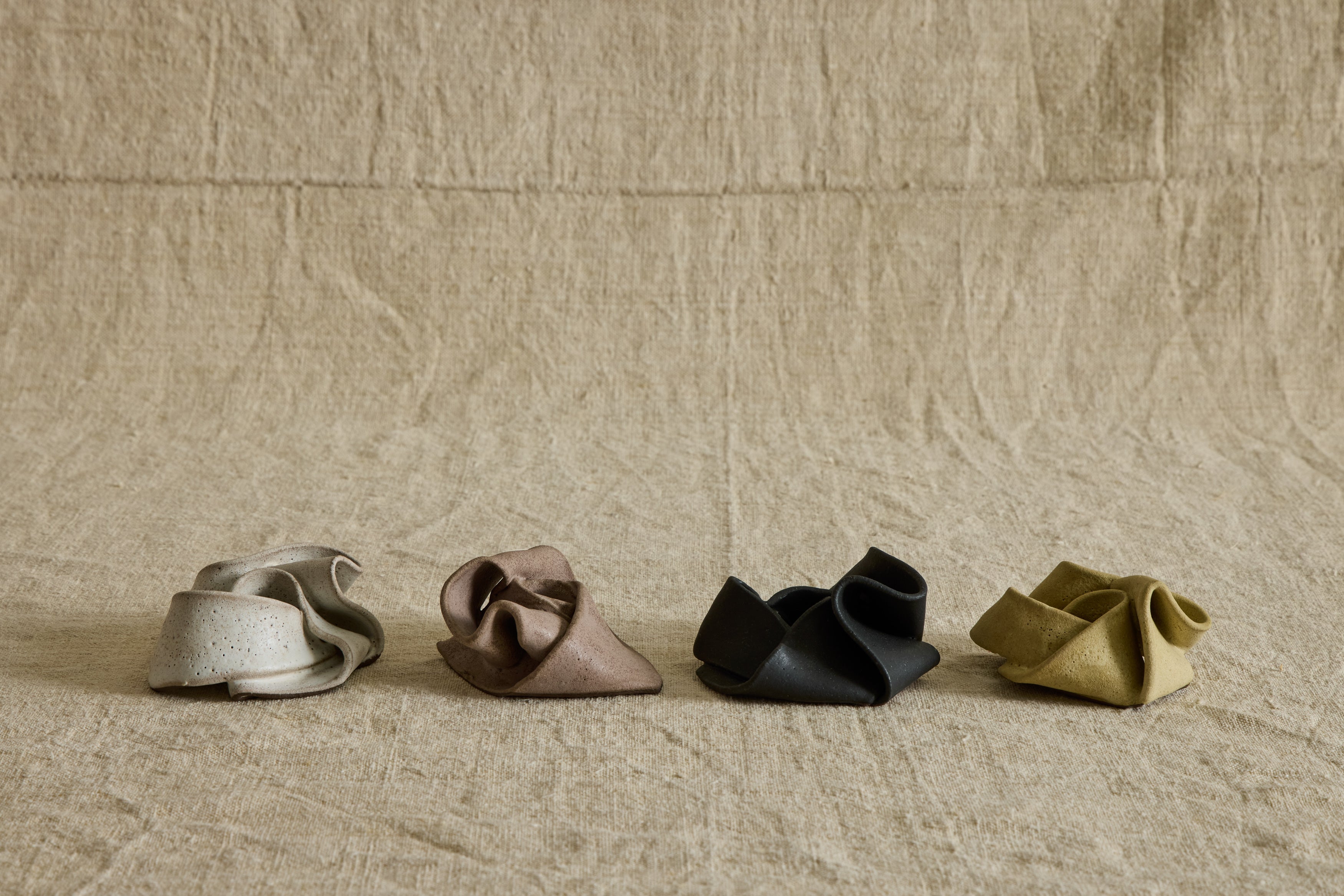 Knot Ceramic Candlestick Holder