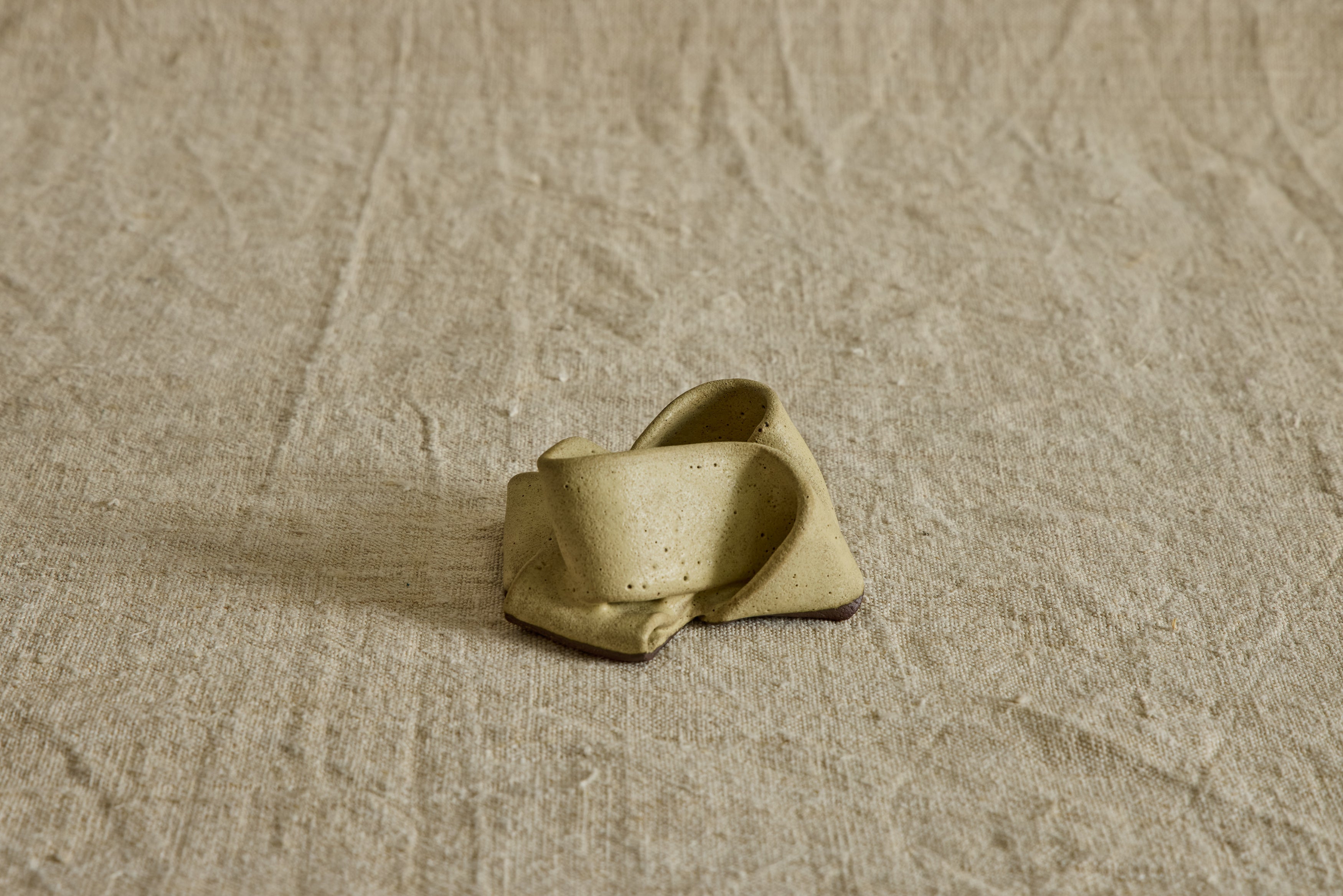 Knot Ceramic Candlestick Holder