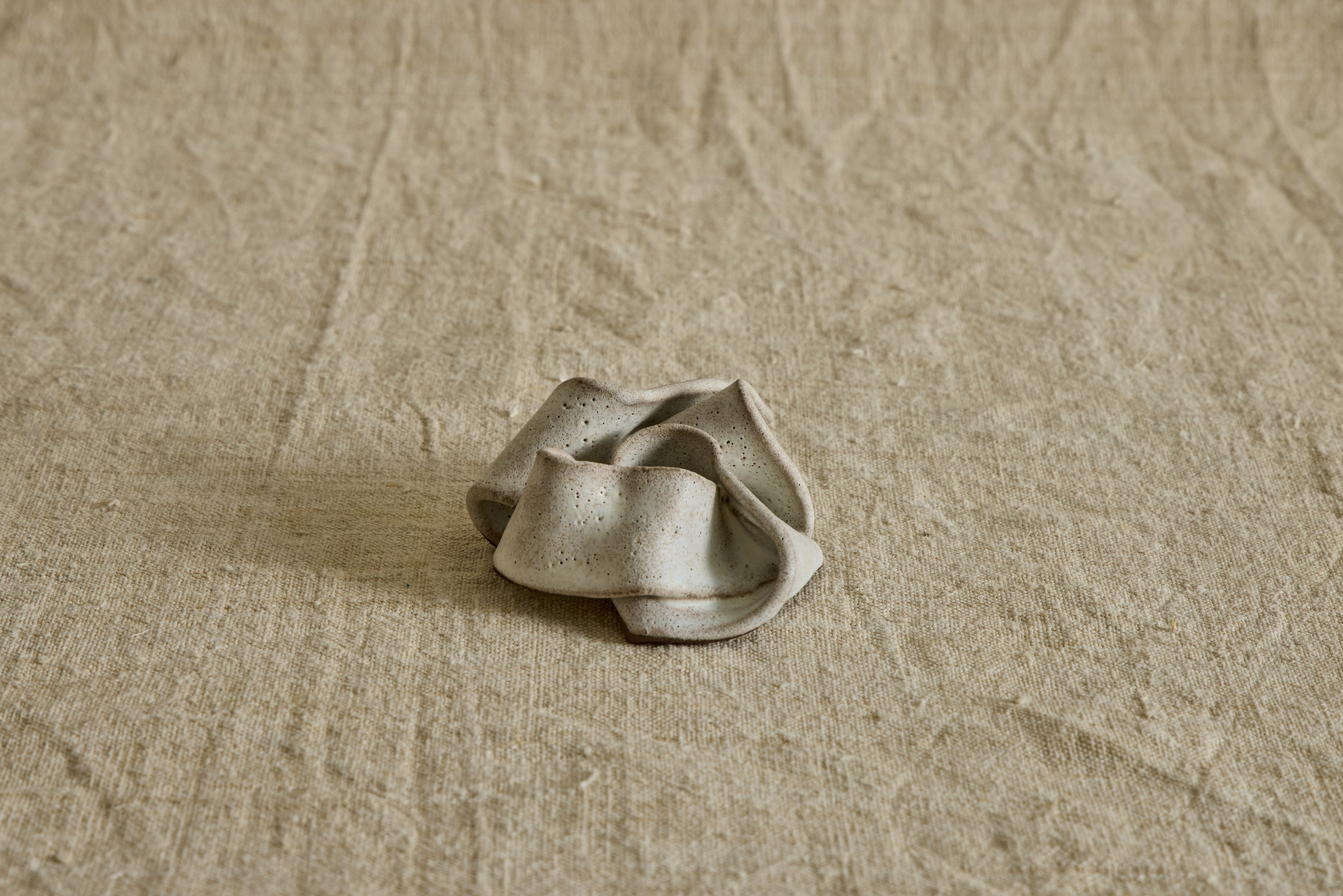 Knot Ceramic Candlestick Holder