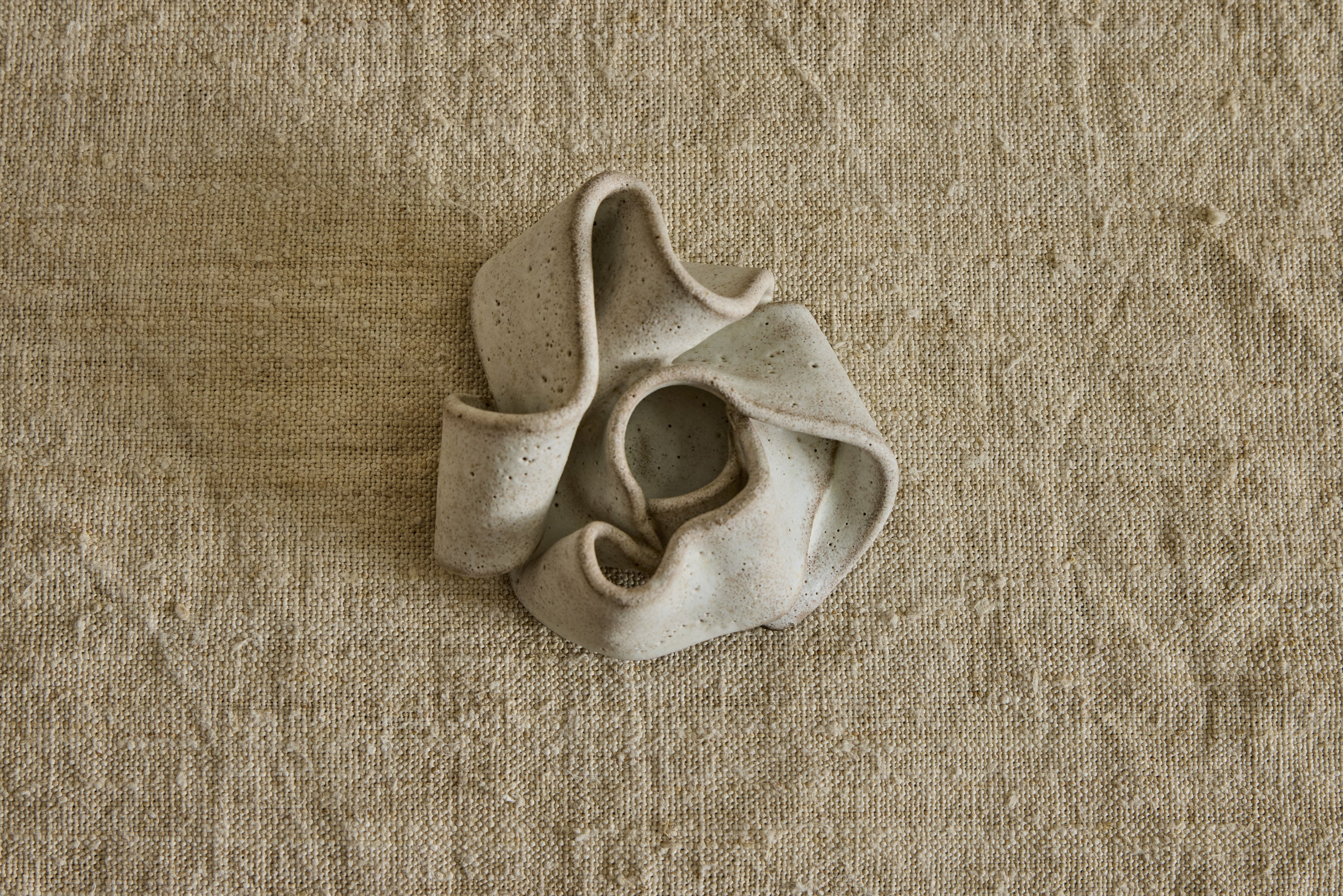 Knot Ceramic Candlestick Holder