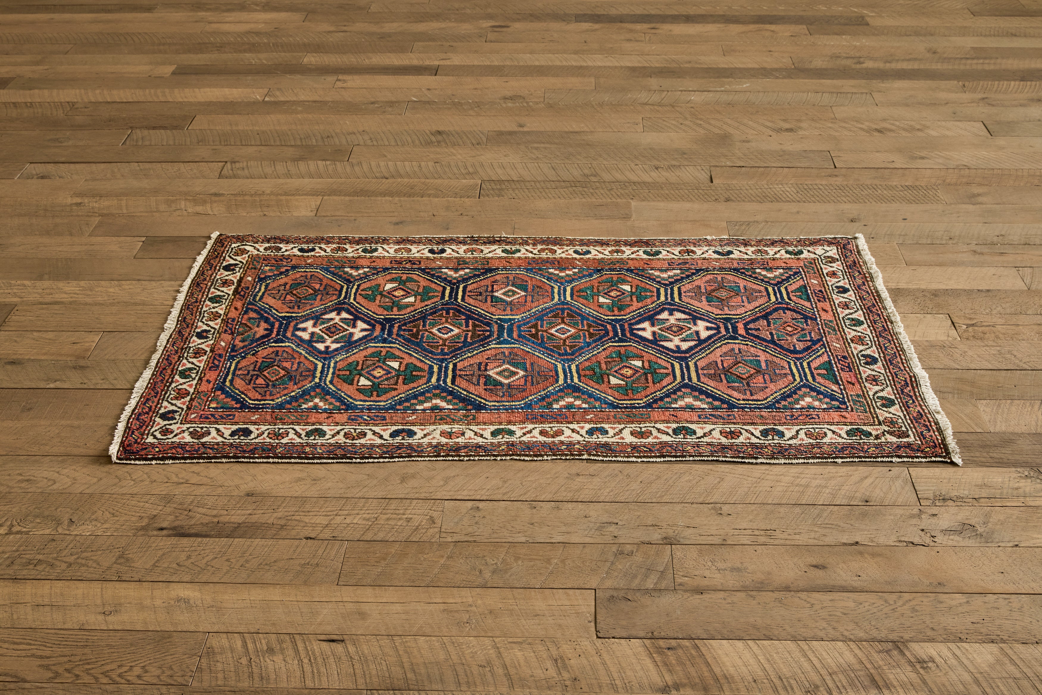 Mahal Tribal Rug 3'5 X 5'9