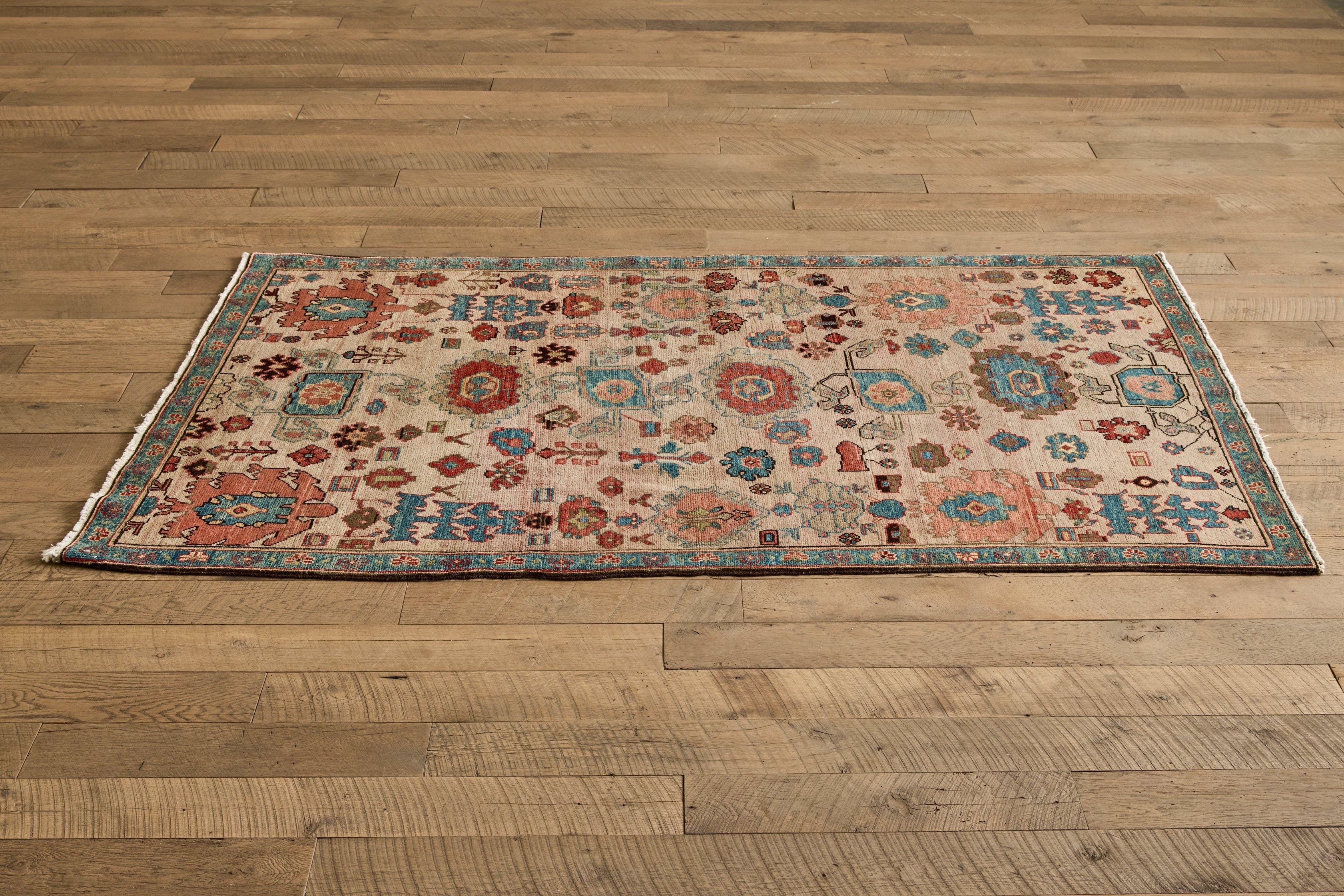 Blush & Blue Floral Heriz Rug 4'6 X 7'8