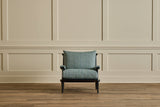 Spindle Back Viewing Chair