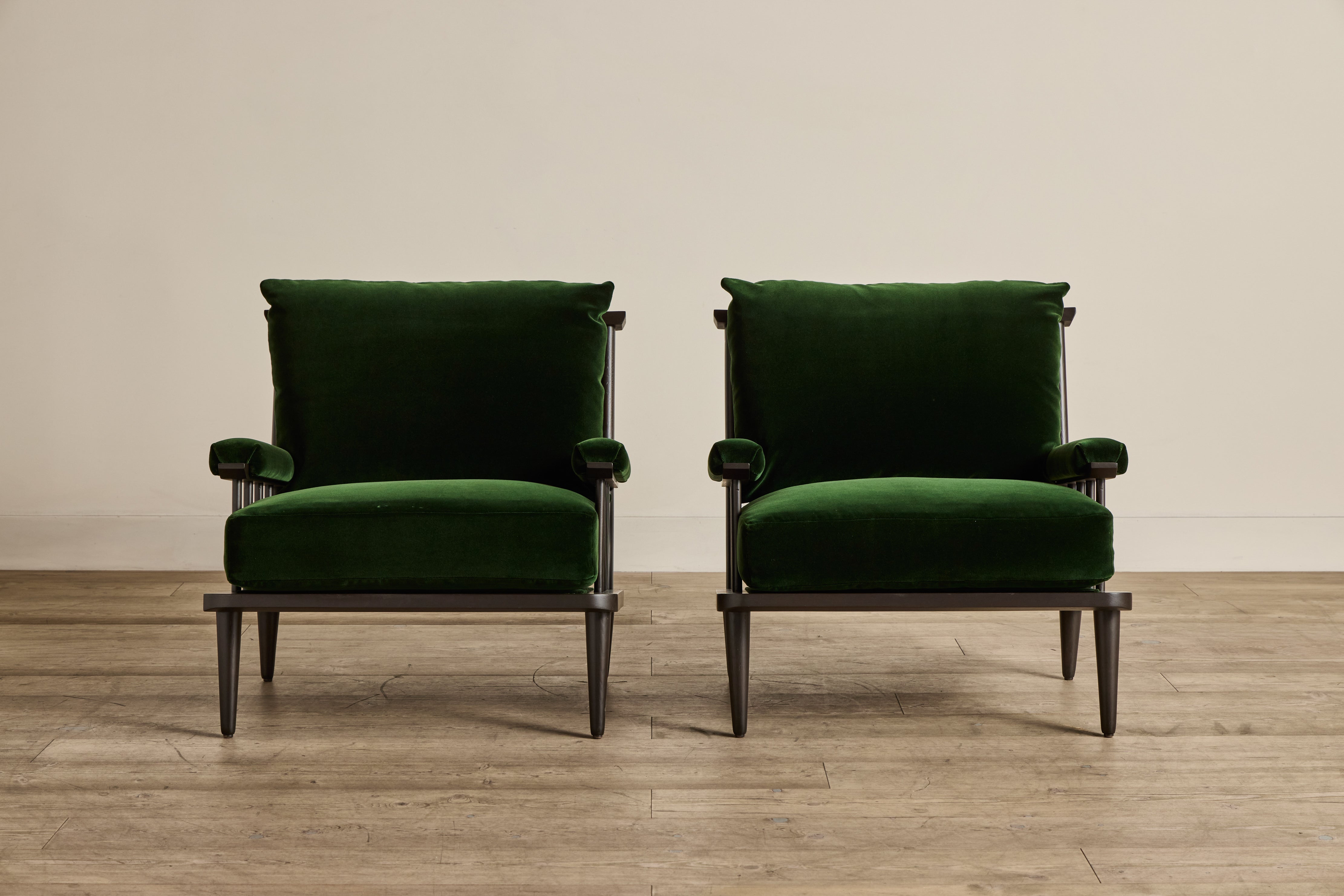 Spindle Back Viewing Chairs