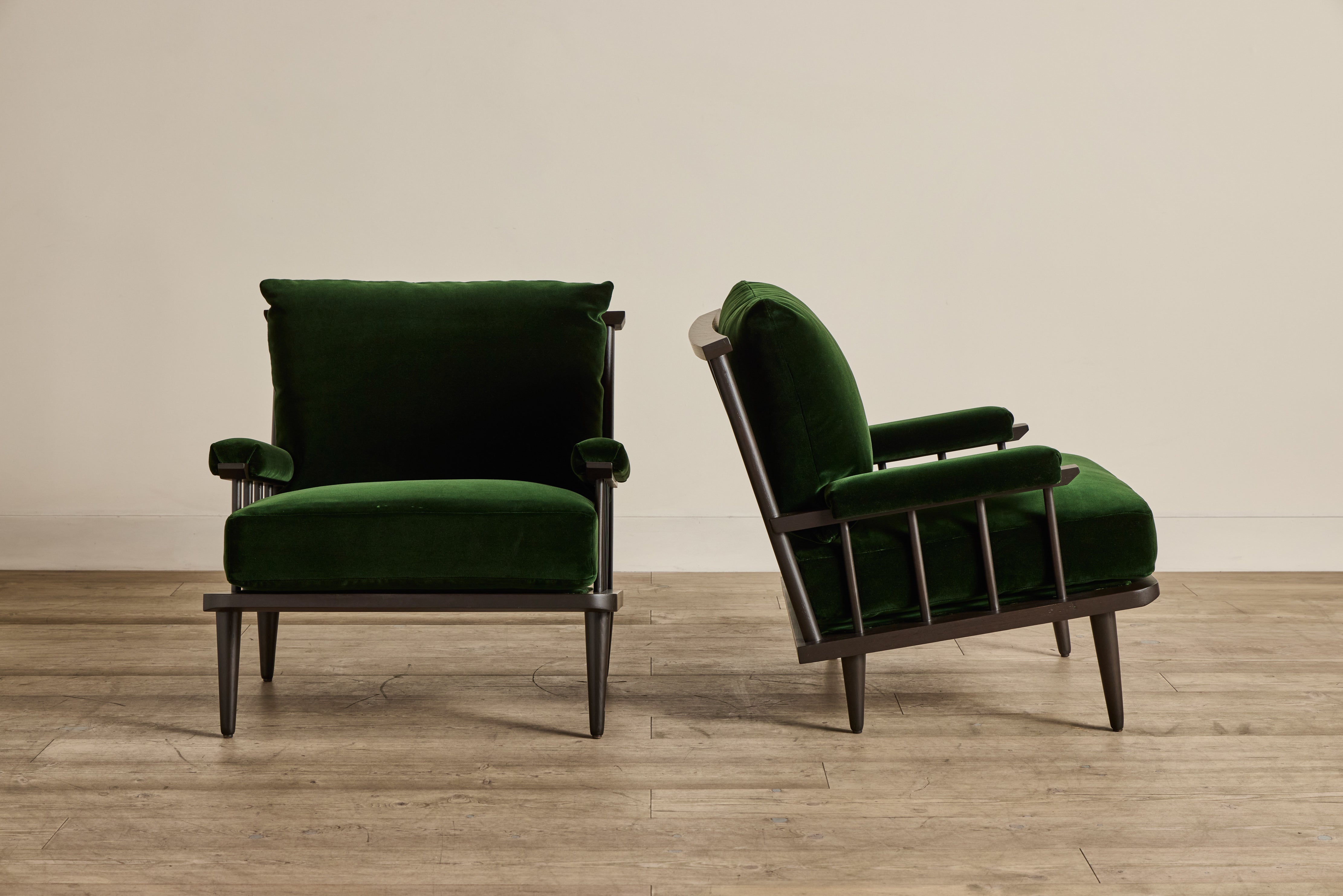 Spindle Back Viewing Chairs