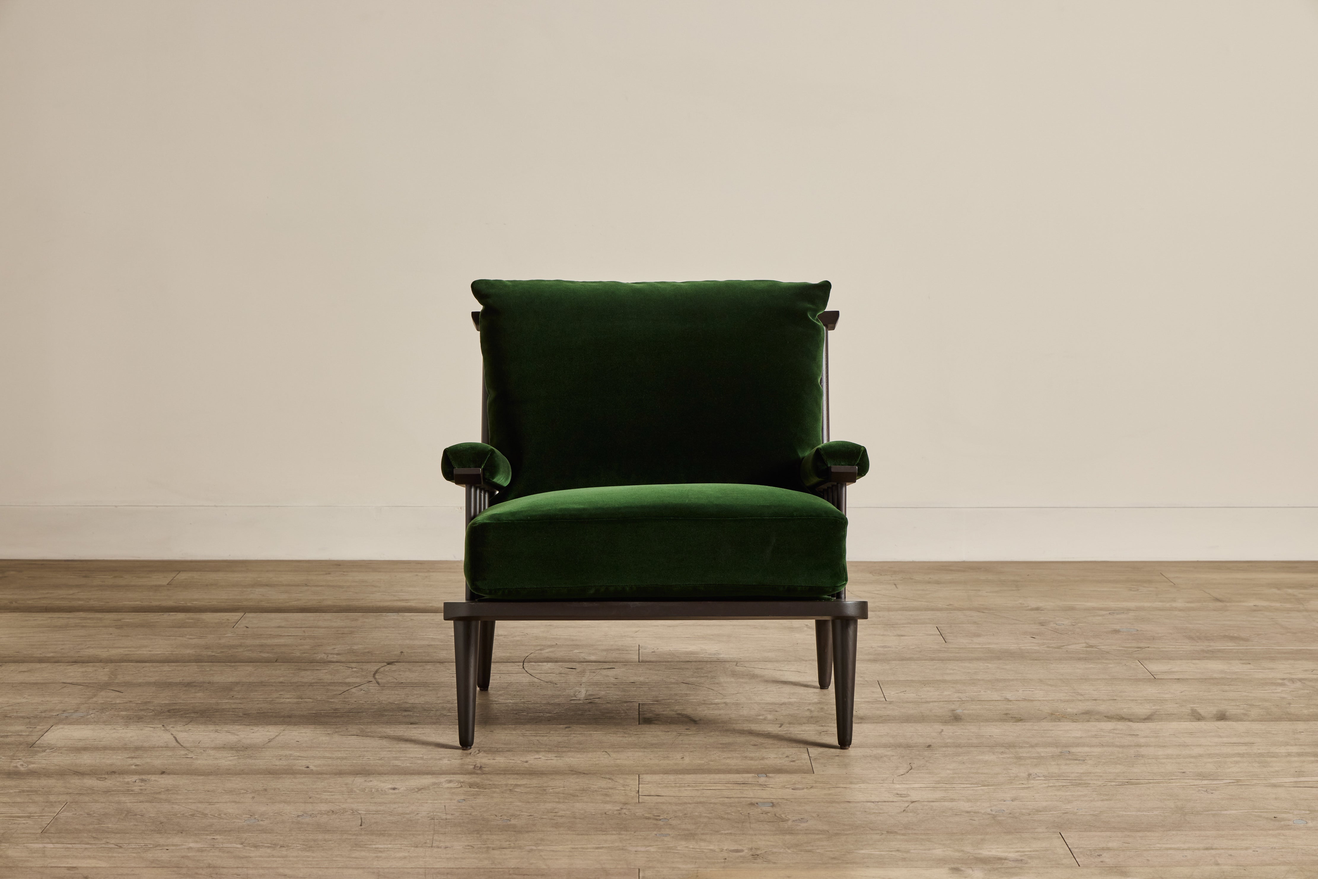 Spindle Back Viewing Chairs