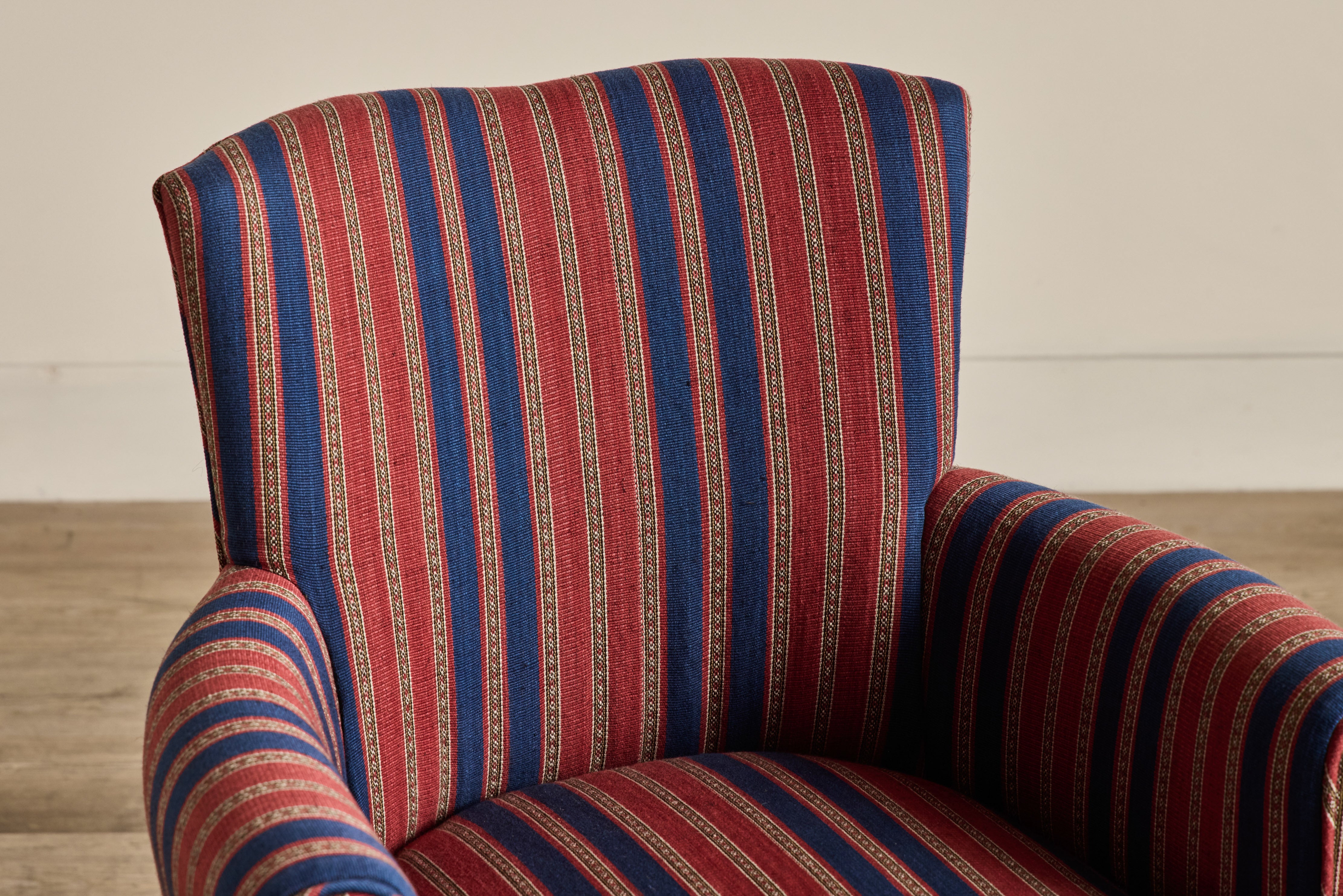 Club Dining Chair