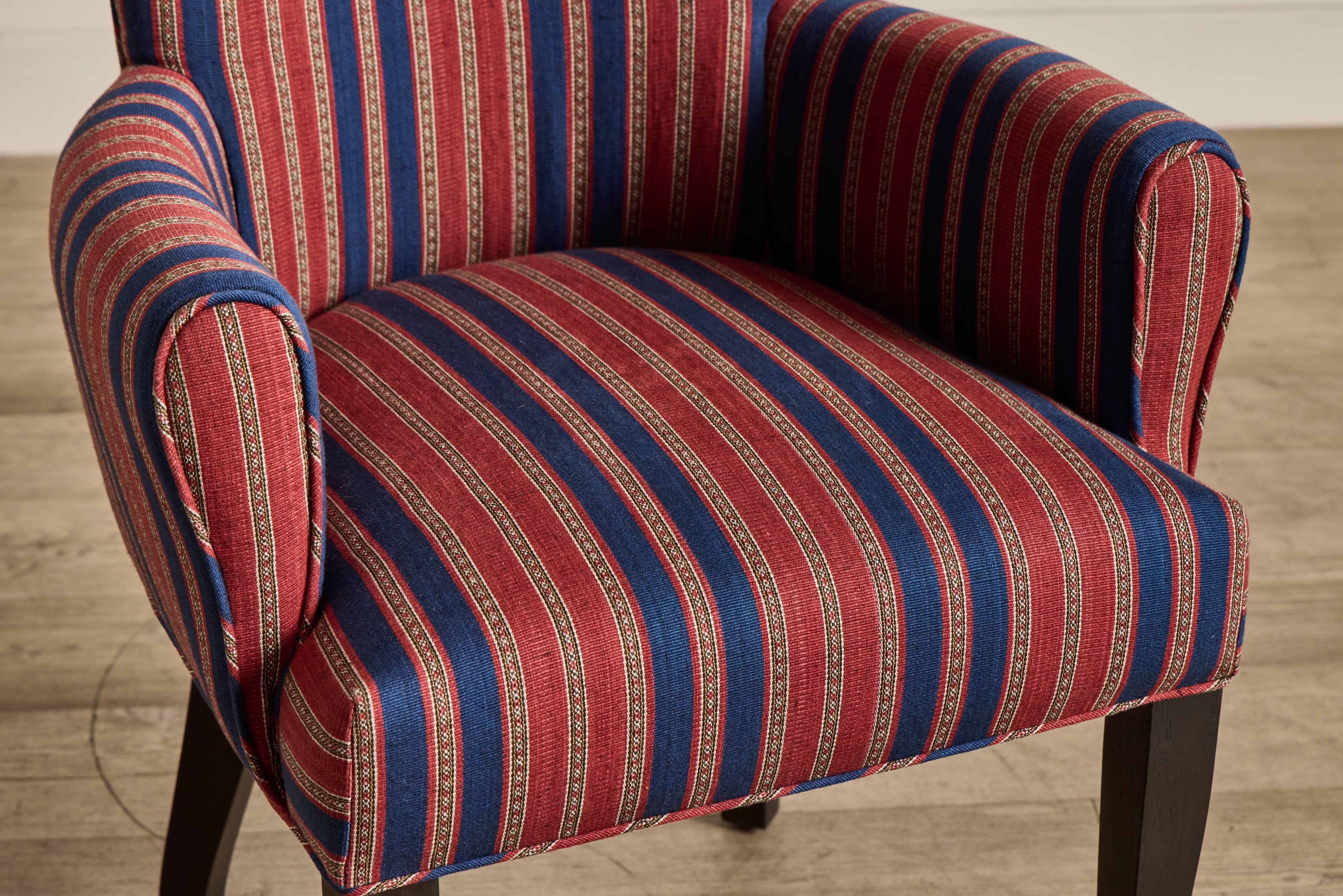 Club Dining Chair