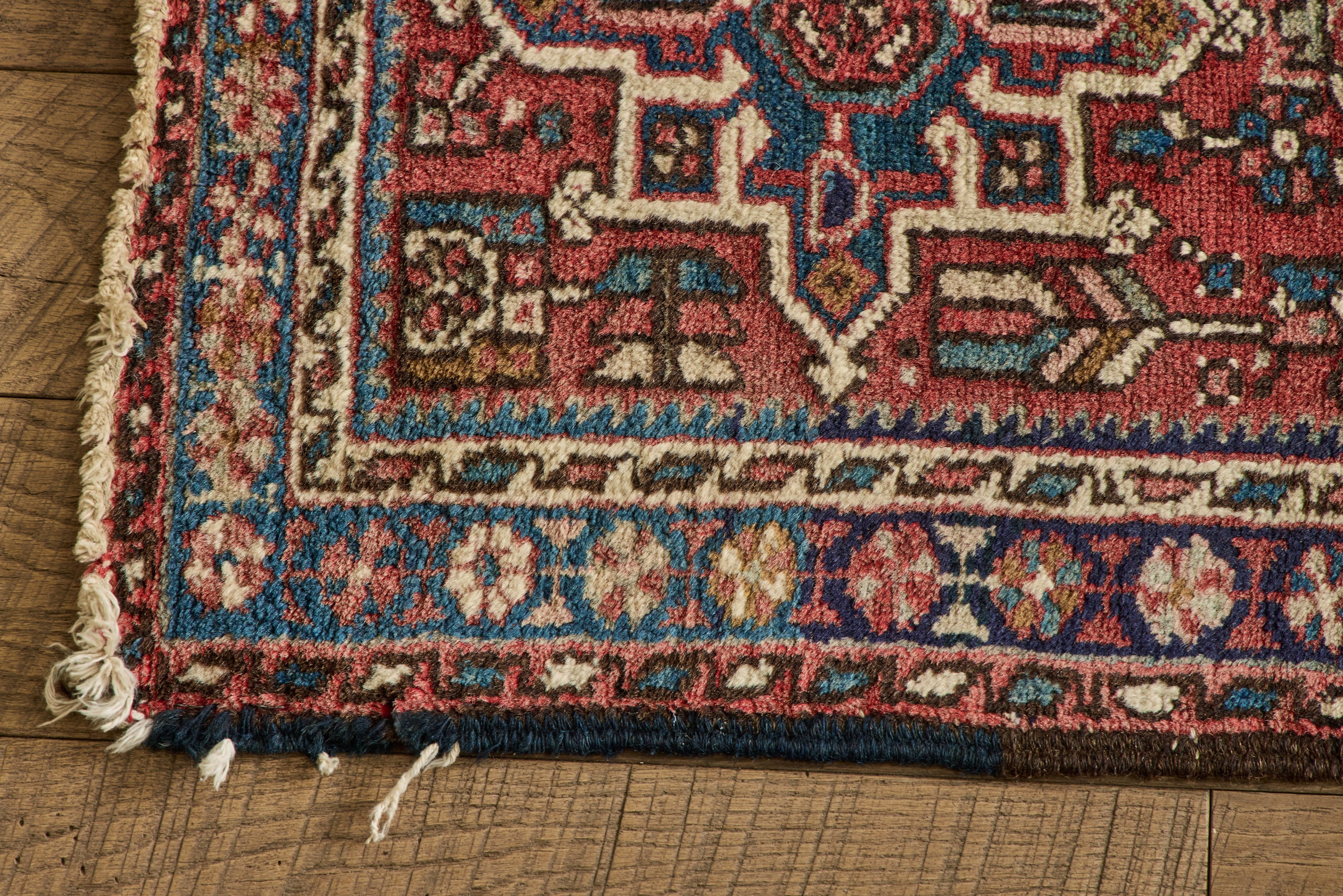 Persian Gharajeh Scatter Rug 2' x 3'2