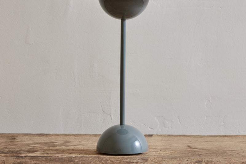 Flowerpot Table Lamp, Stone Blue