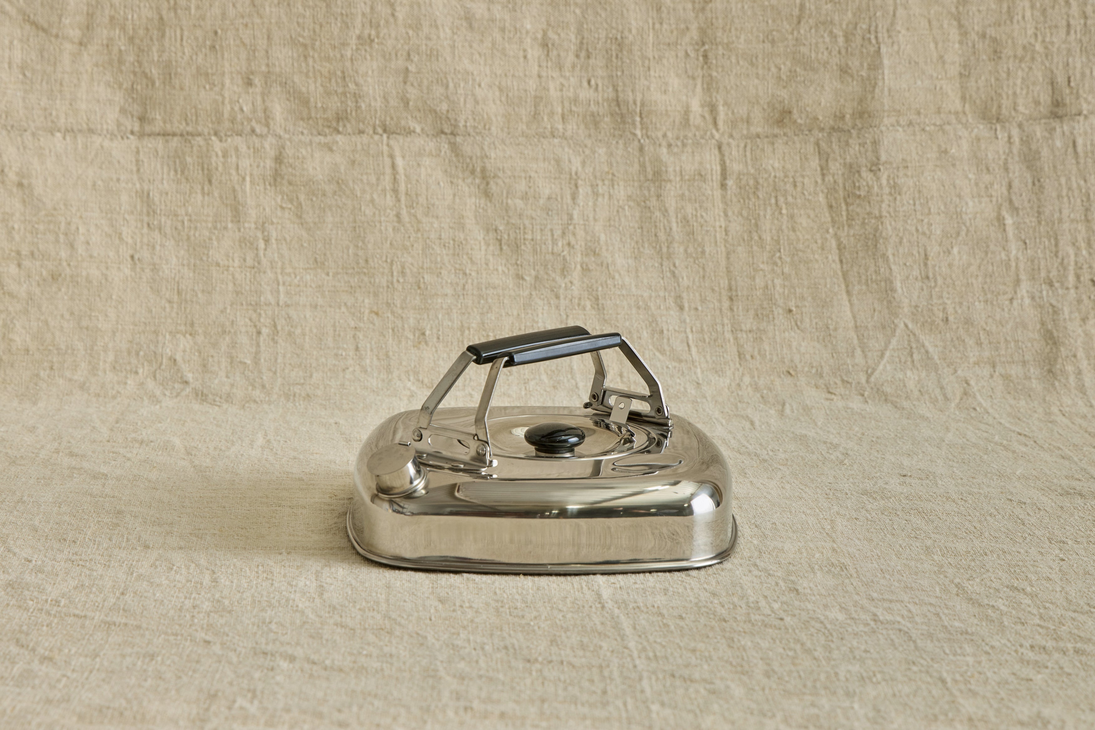 Japanese Cube Kettle with Strainer
