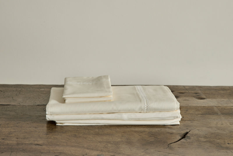 Cotton Percale Sheet Set in Natural