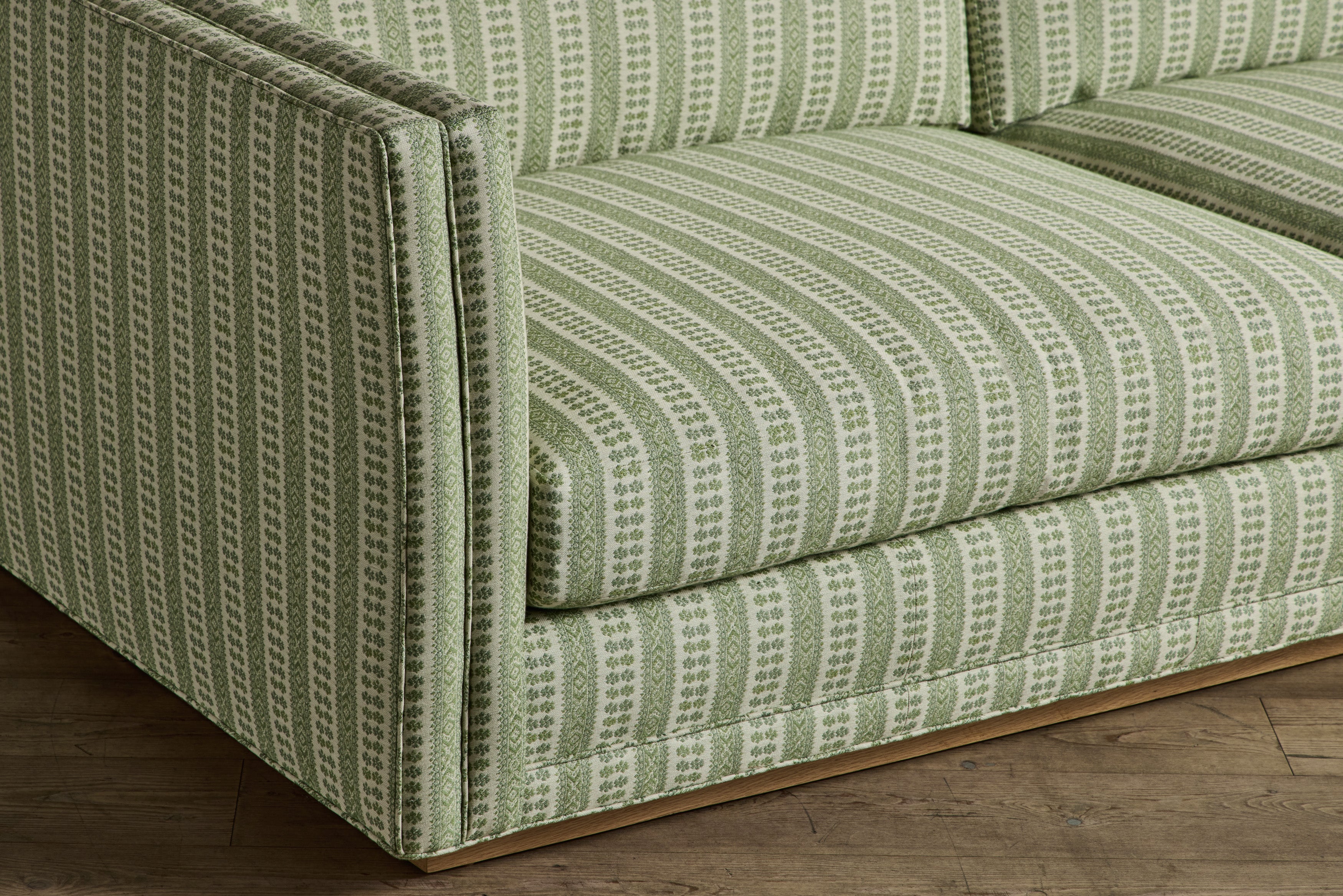 Modern Sofa, 90"