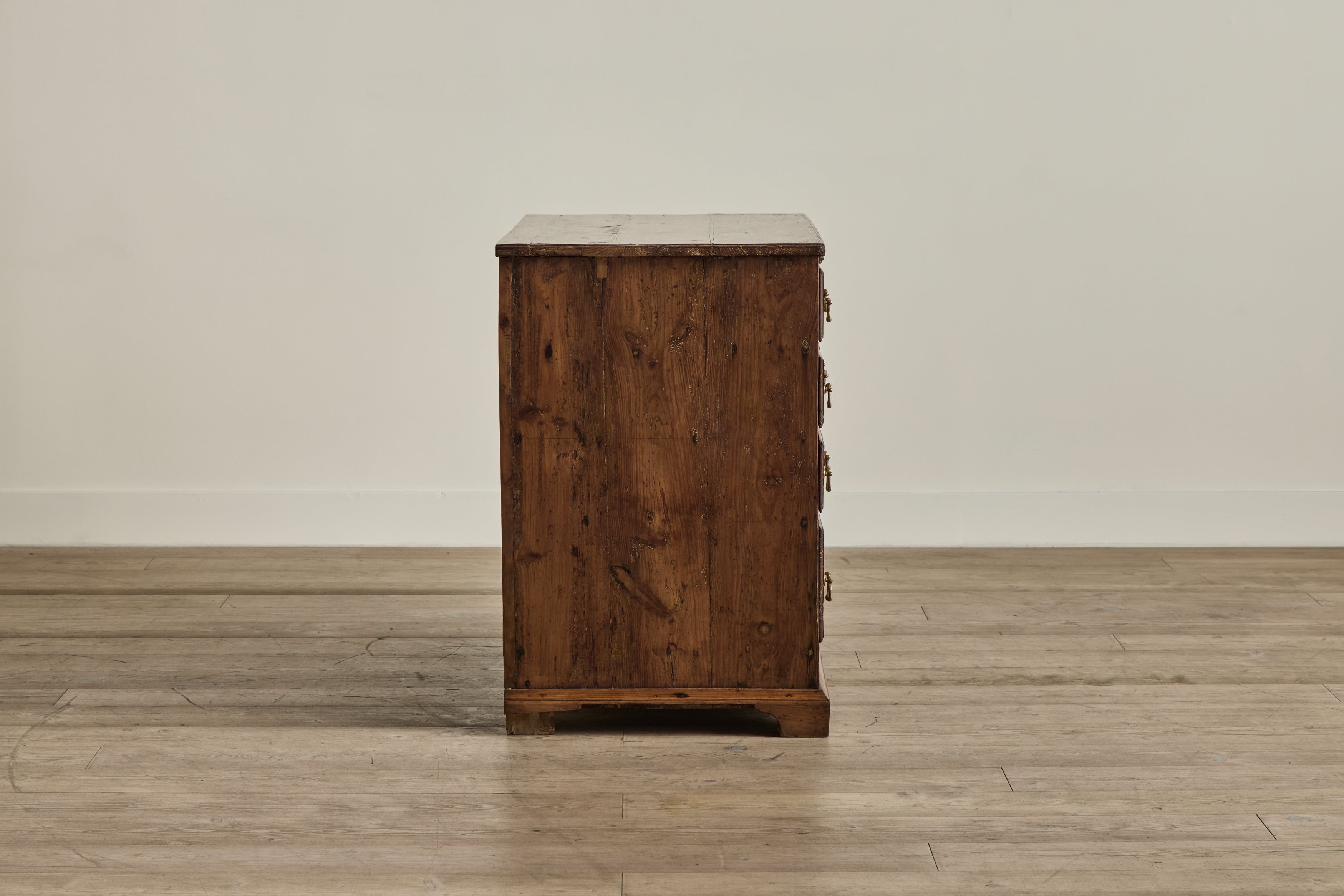 Portuguese Doctor's Chest