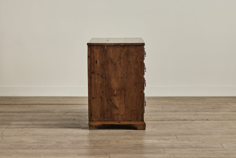 Portuguese Doctor's Chest