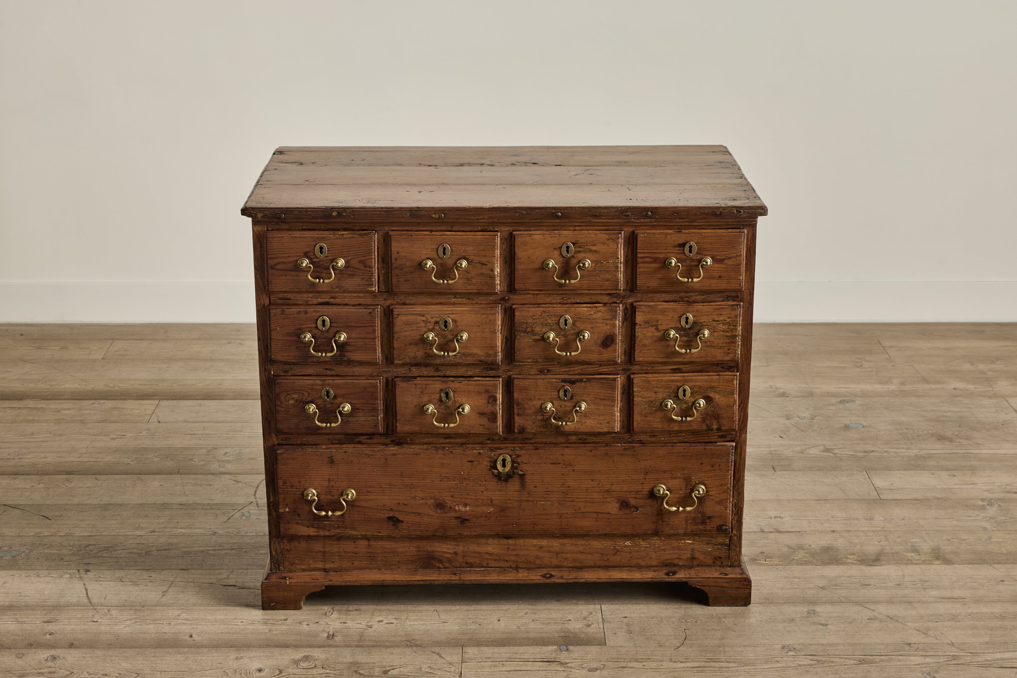 Portuguese Doctor's Chest