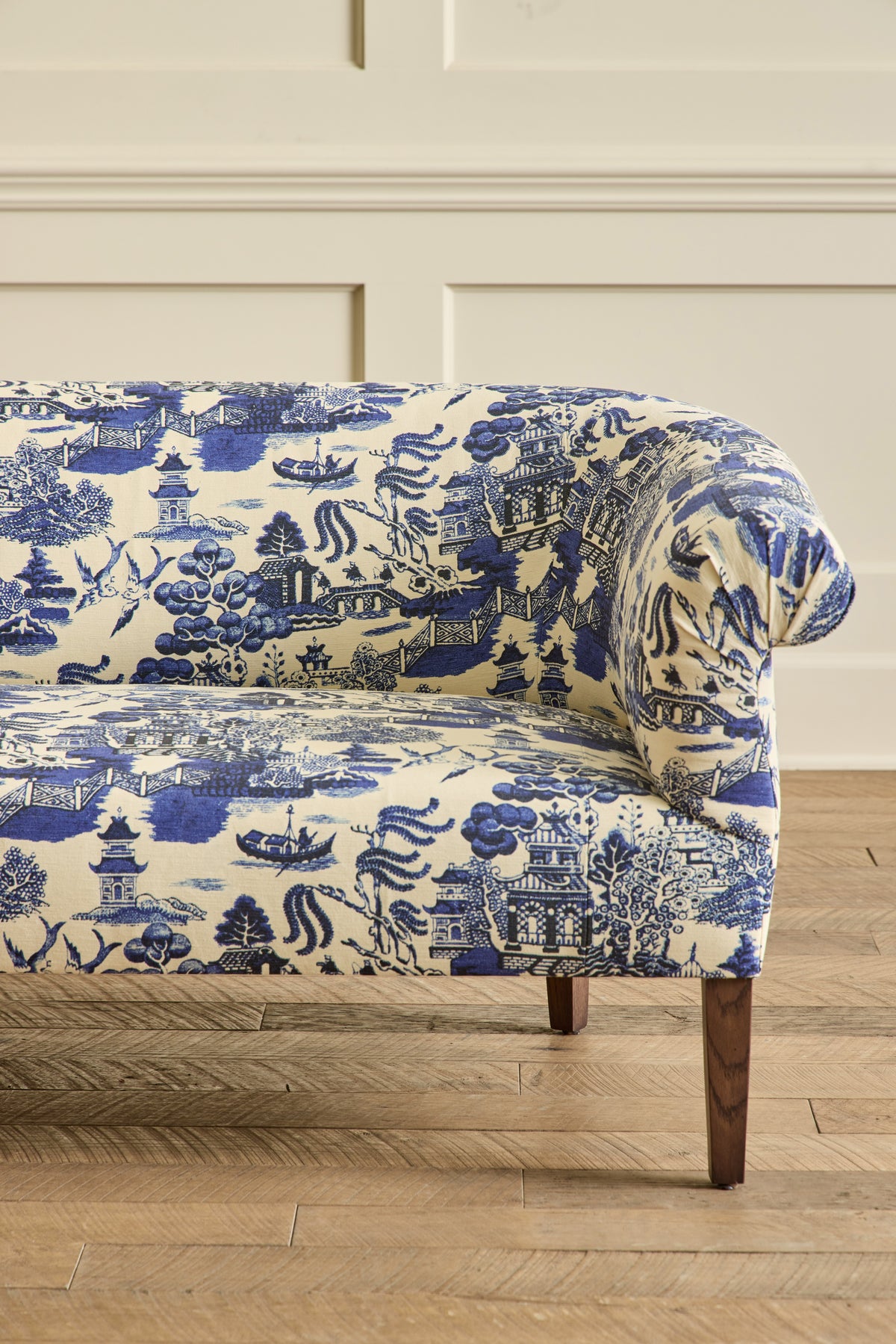 Lowback Settee, 62"