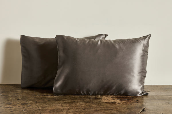 Set of 2 Silk Pillowcases, Grey