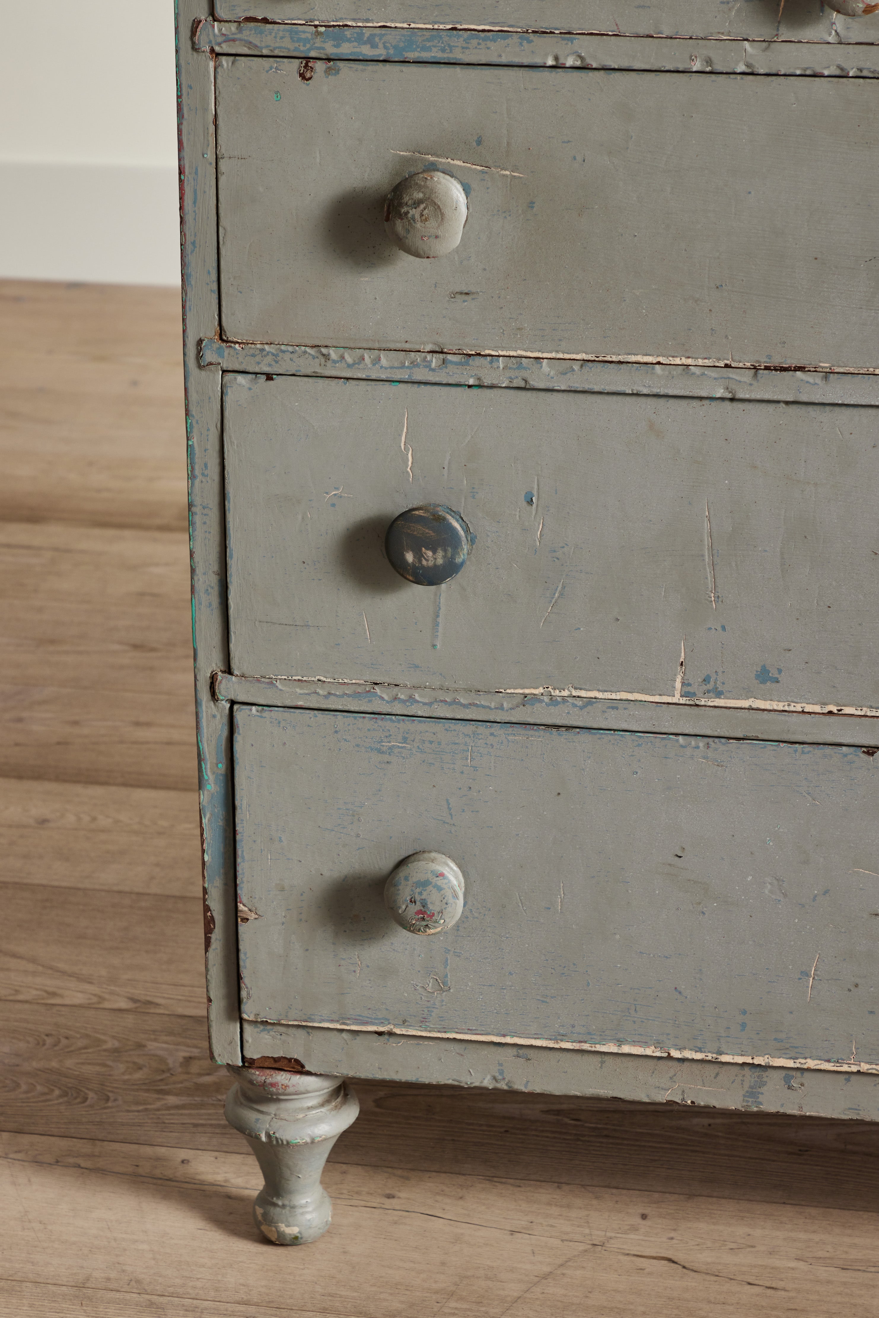 Painted Chest of Drawers