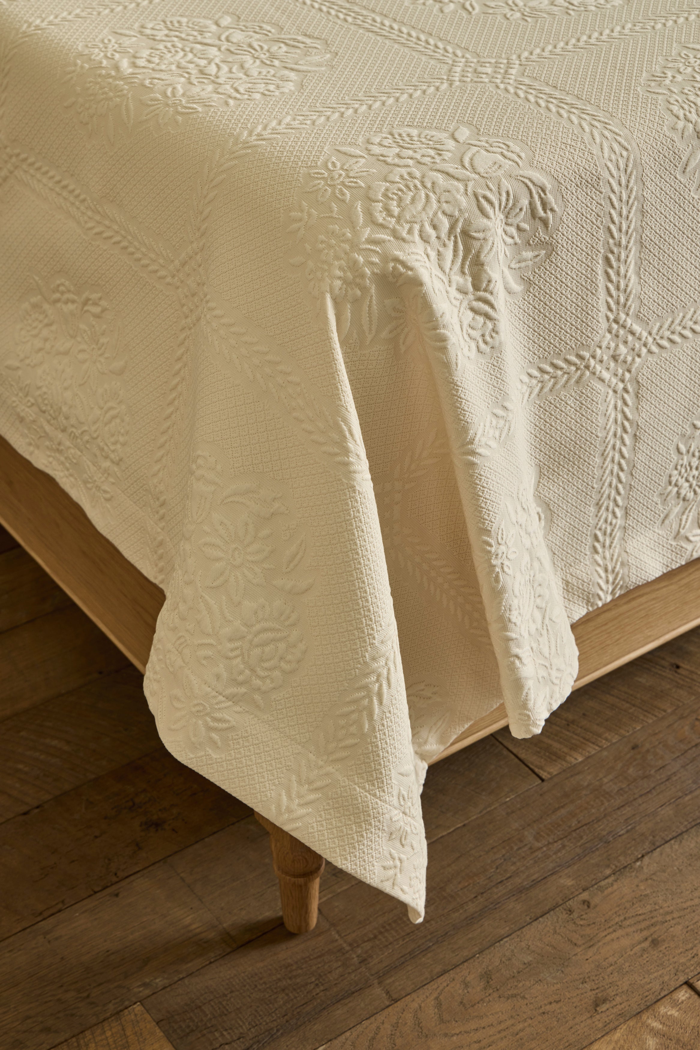 Nonna Floral Coverlet